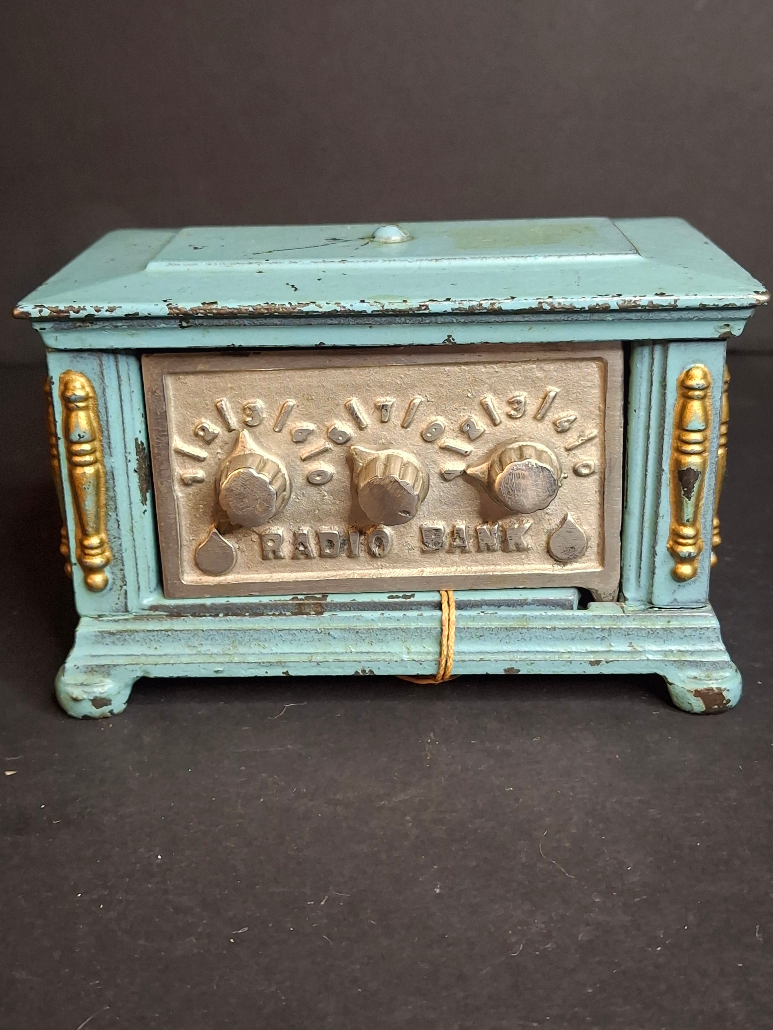 Antique Kenton Toys Cast Iron Radio Bank 1920s Small 3-Dial Safe w/ Original Tag Egelhoff and Pierce Collections