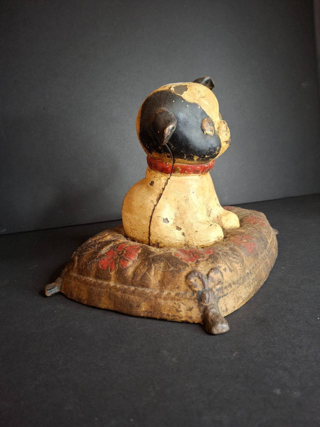 Antique Hubley Cast Iron Fido on Pillow Still Penny Bank, Original Paint c. 1920s - Tom Kellogg Collection