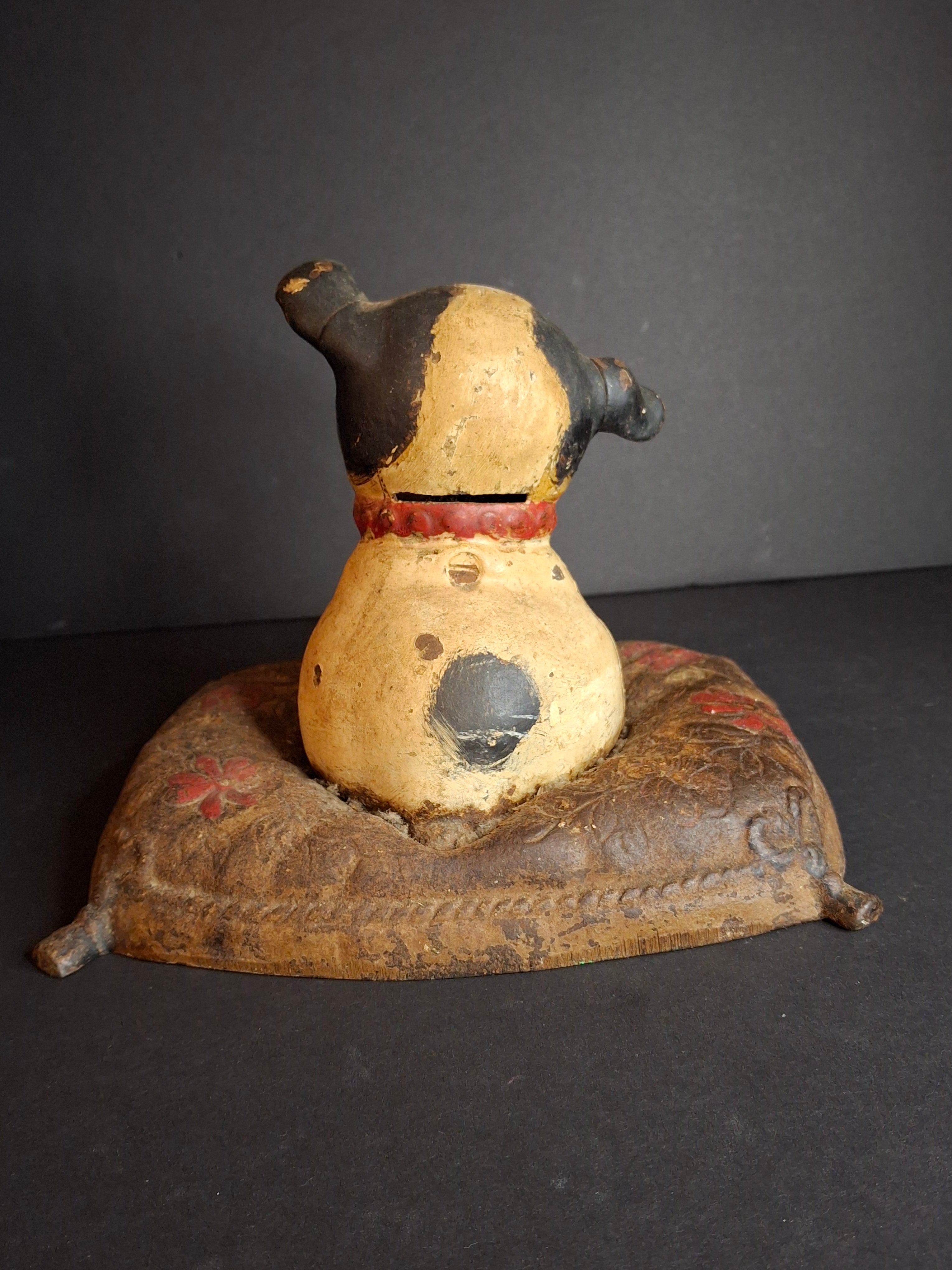 Antique Hubley Cast Iron Fido on Pillow Still Penny Bank, Original Paint c. 1920s - Tom Kellogg Collection
