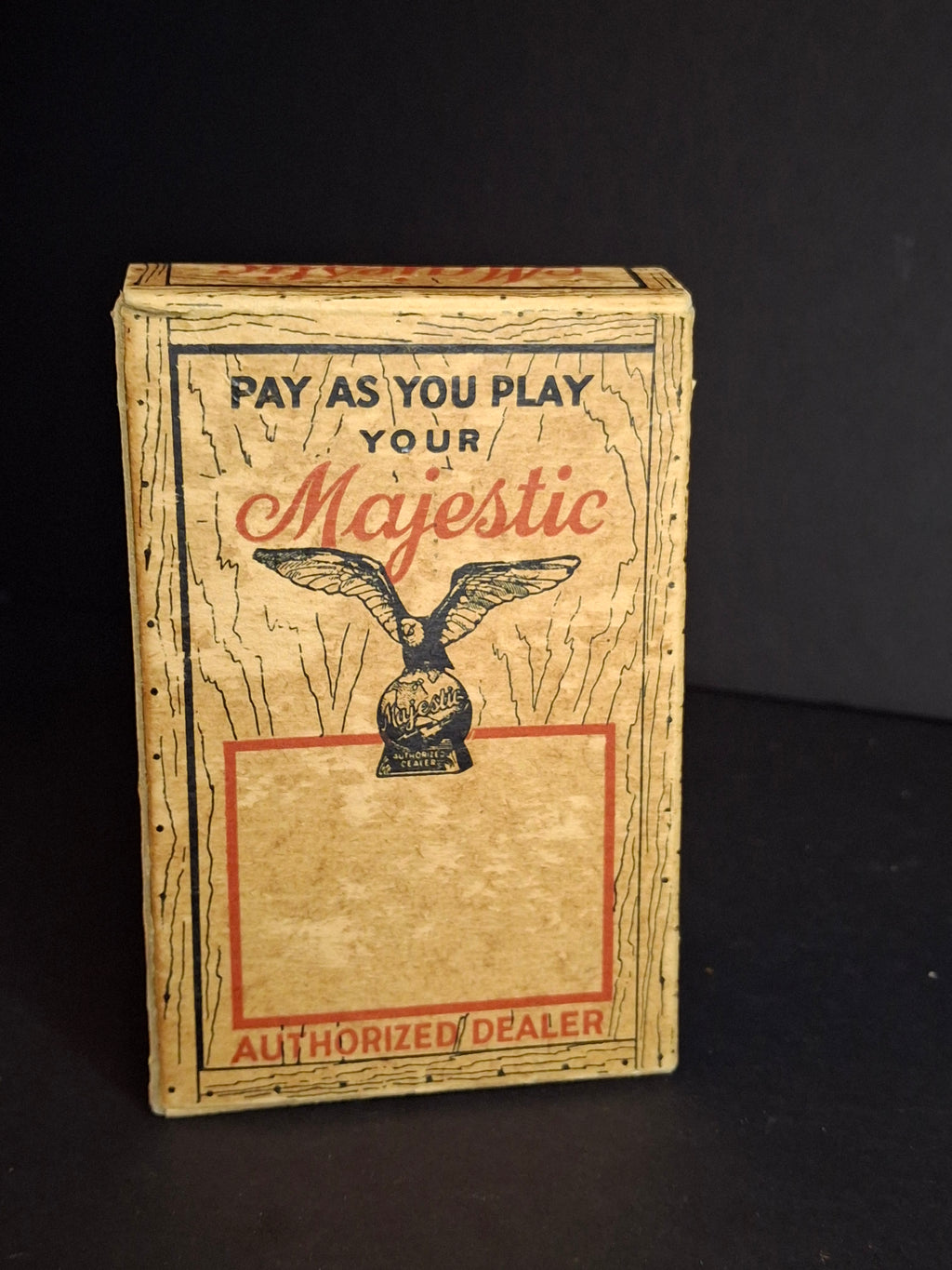 Antique Arcade Cast Iron Majestic Radio Still Bank 1930 Grigsby-Grunow with Original Box and Key - Peirce Collection