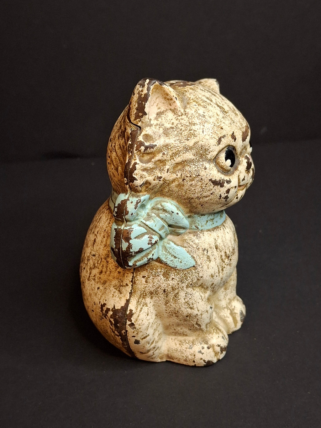 Antique Cast Iron Cat Still Bank Vintage Hubley John Wright Kitty Bow Coin Penny Bank