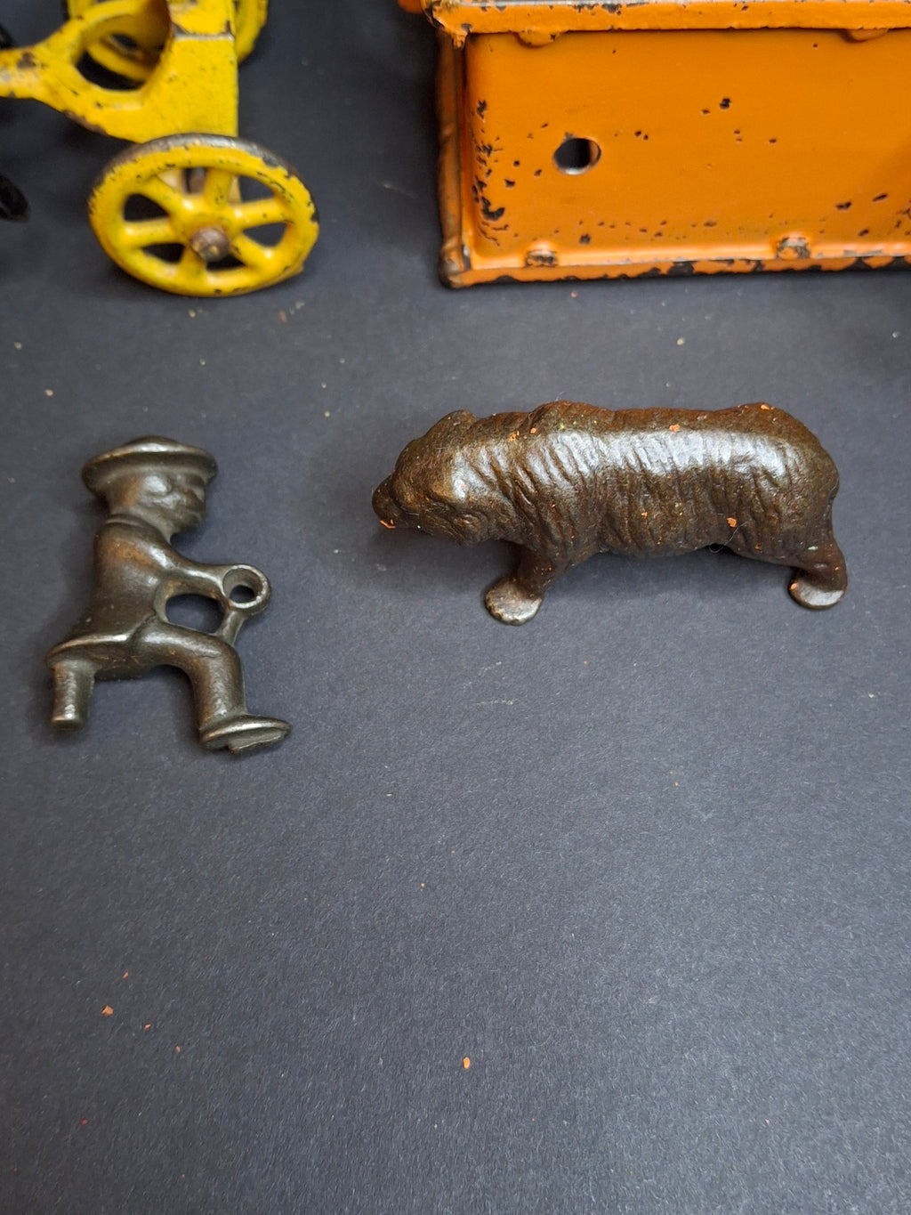Antique Hubley Cast Iron Royal Circus Bear Cage Wagon Orange 1910 Two Horses Driver