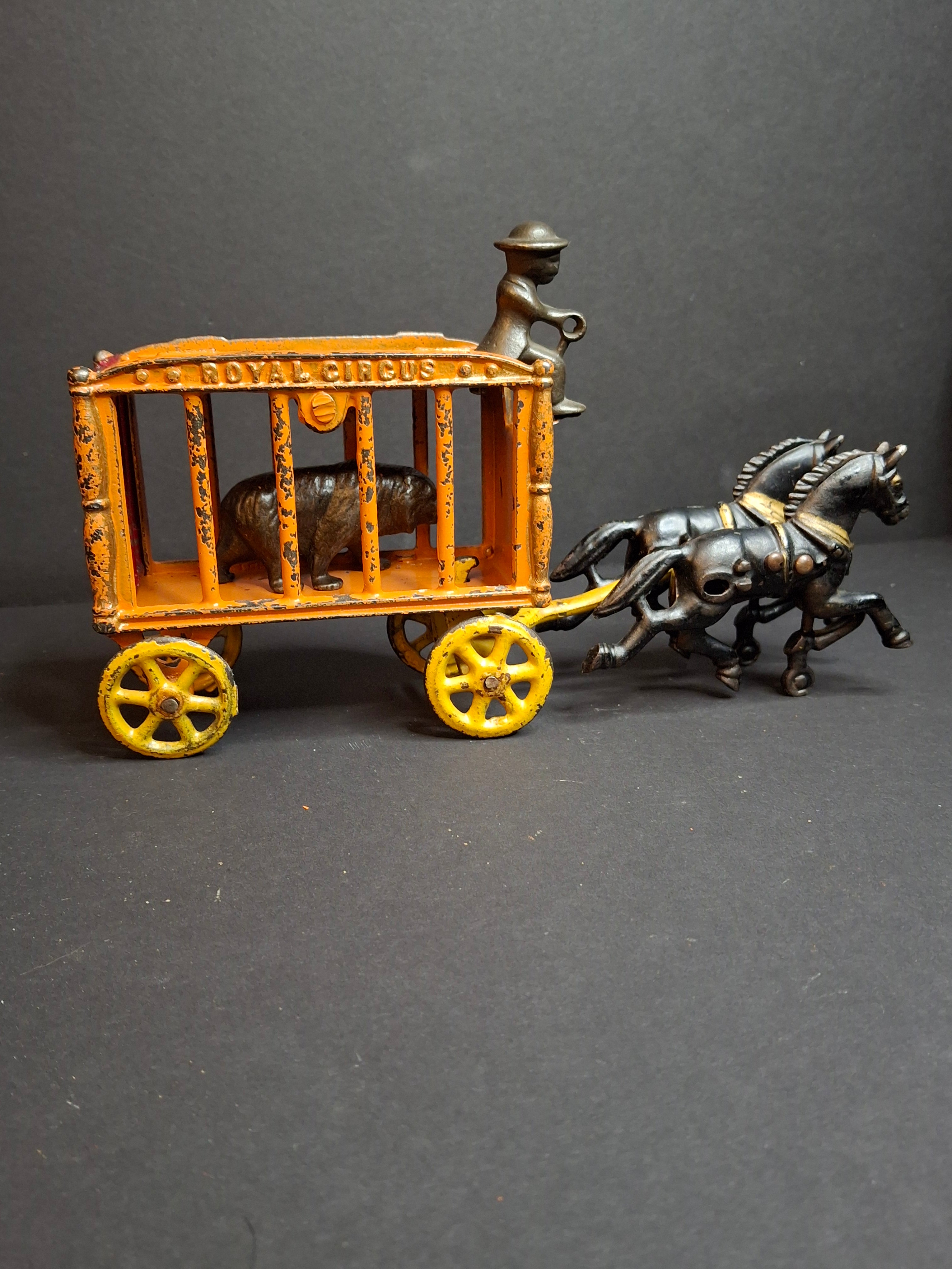 Antique Hubley Cast Iron Royal Circus Bear Cage Wagon Orange 1910 Two Horses Driver