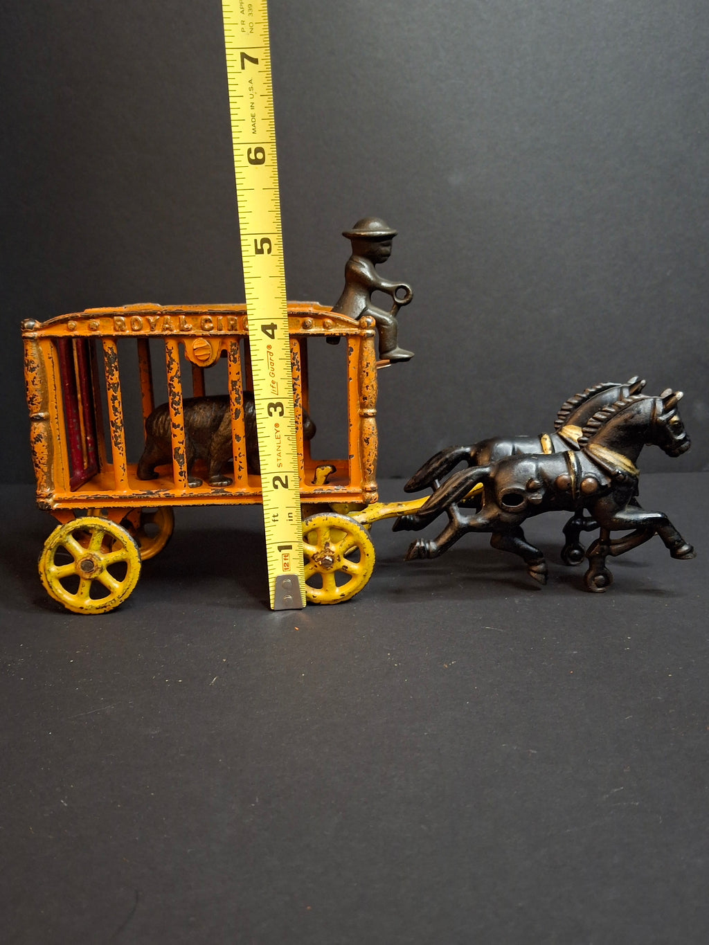 Antique Hubley Cast Iron Royal Circus Bear Cage Wagon Orange 1910 Two Horses Driver