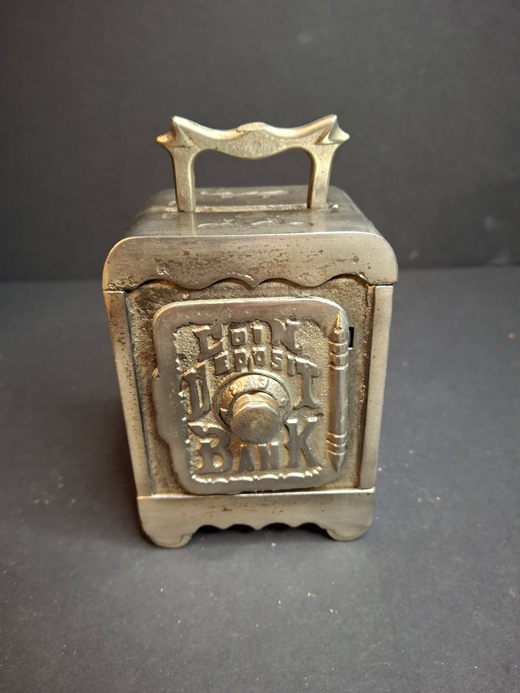 Antique Cast Iron Coin Deposit Bank Safe Still Penny Bank Grey Iron Casting Co. c. 1903