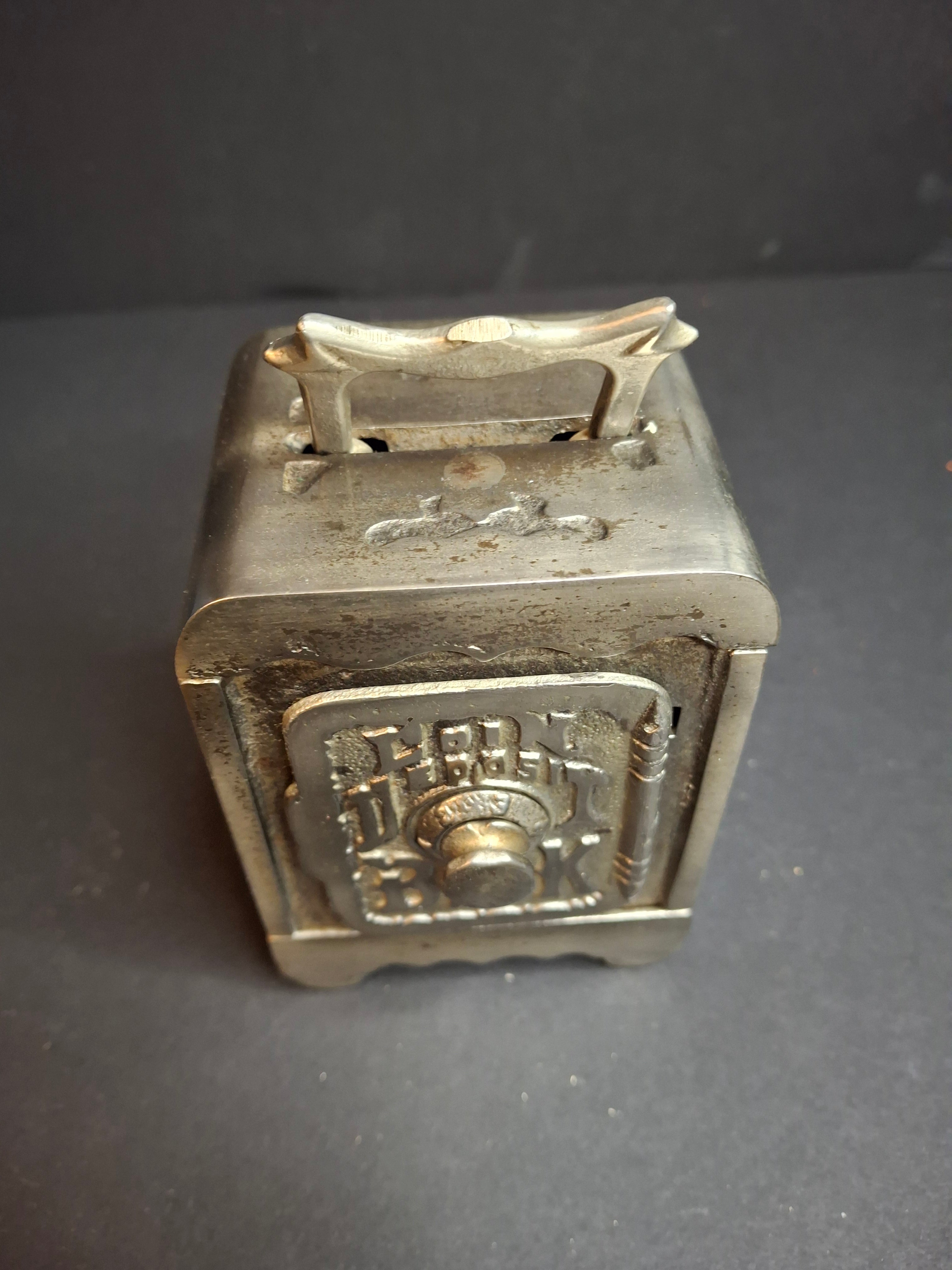 Antique Cast Iron Coin Deposit Bank Safe Still Penny Bank Grey Iron Casting Co. c. 1903