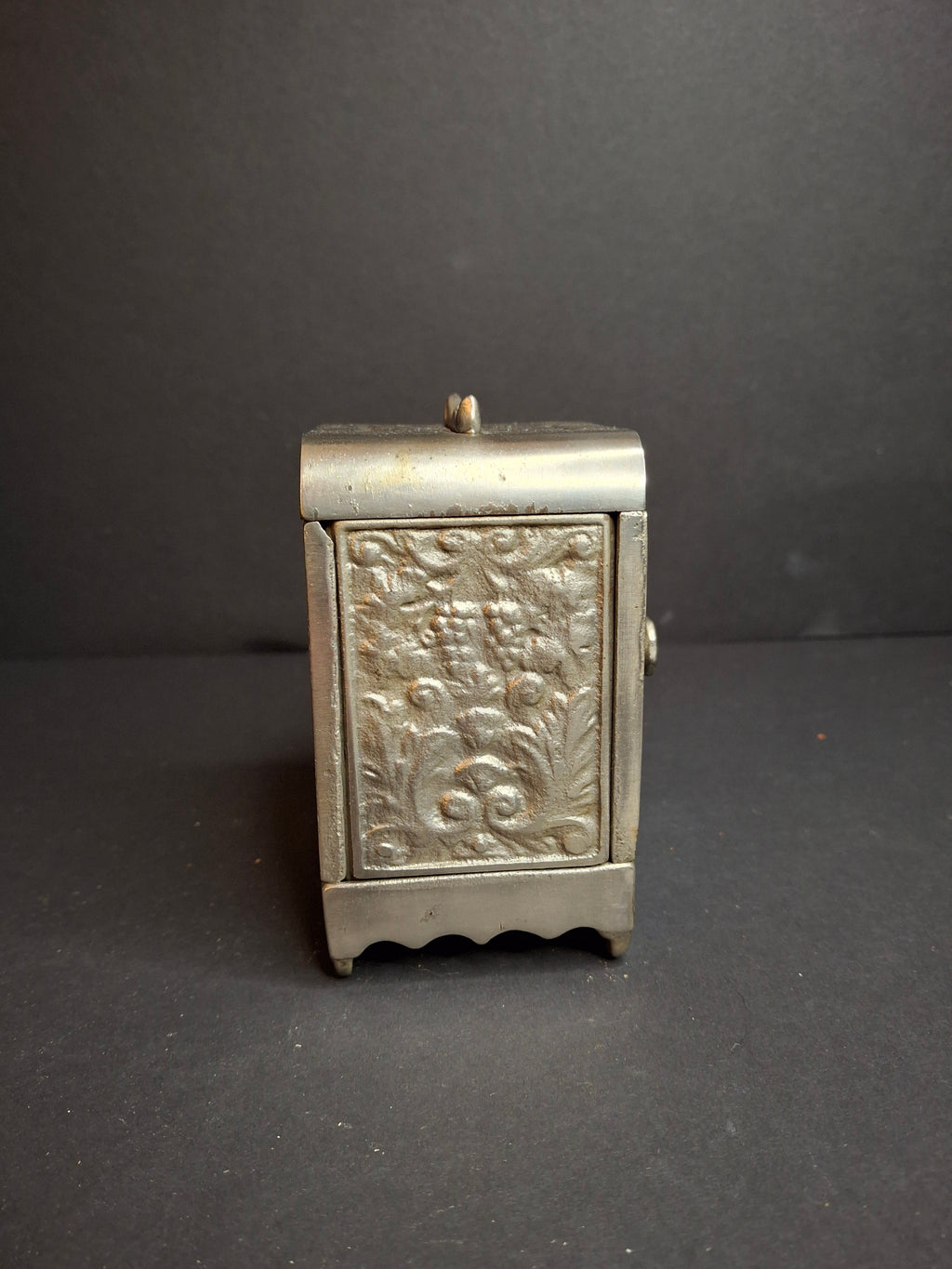 Antique Cast Iron Coin Deposit Bank Safe Still Penny Bank Grey Iron Casting Co. c. 1903