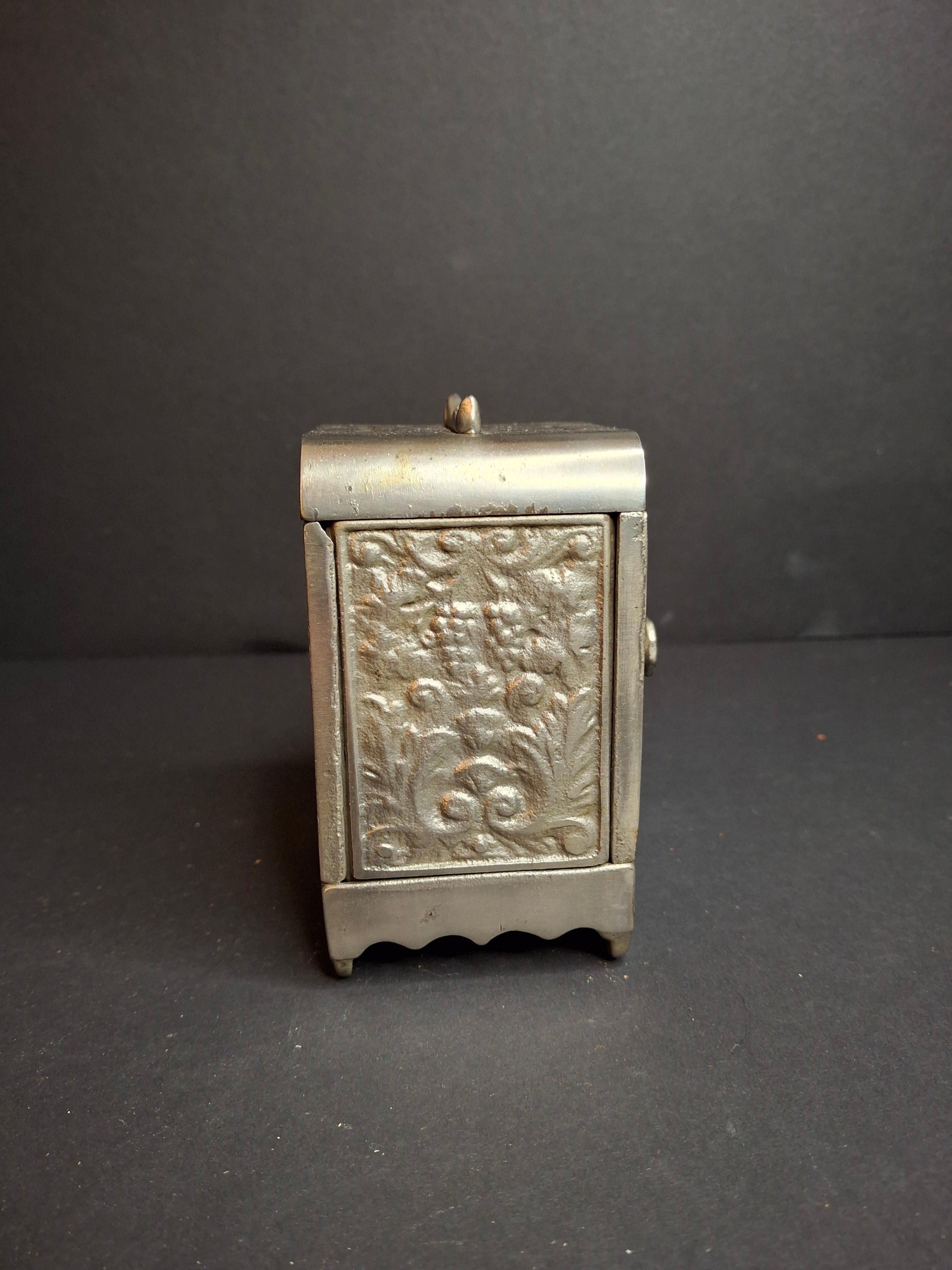 Antique Cast Iron Coin Deposit Bank Safe Still Penny Bank Grey Iron Casting Co. c. 1903