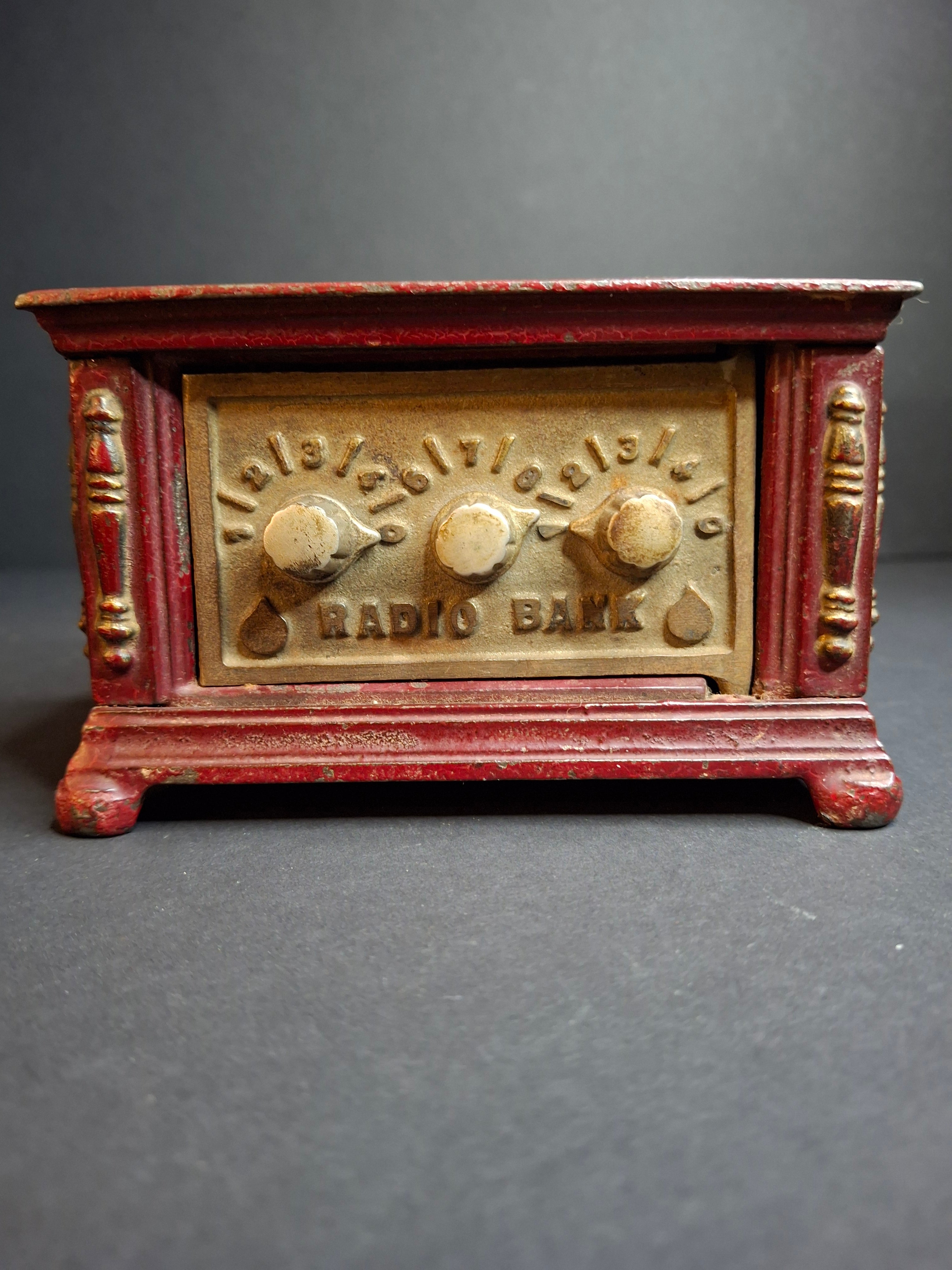 Antique Kenton Toys Cast Iron Radio Bank 1920s Small 3-Dial Safe Red Paint