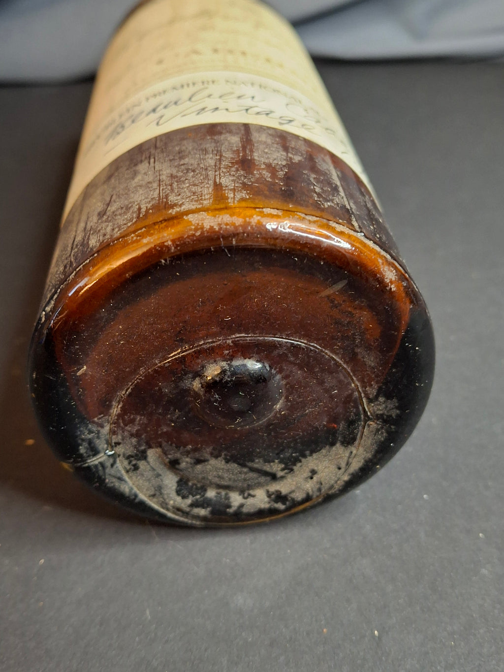 Rare 1916 Beaulieu Vineyard Cabernet Empty Bottle Heublein Auction 1914 Tax Stamp