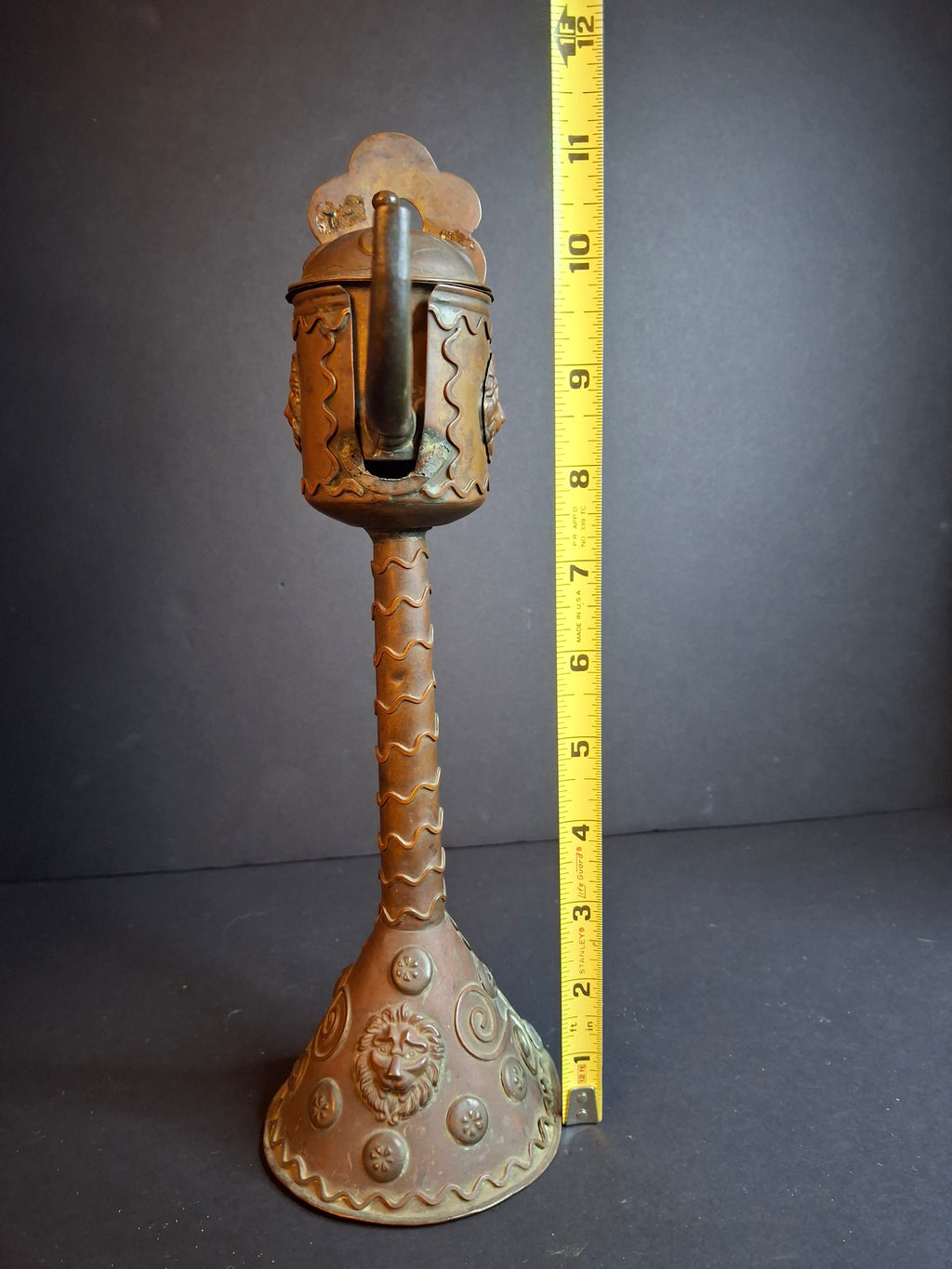 Antique Flemish Brass Snotneus Oil Lamp Ornate Copper Lion Mask Fat Light 19th Century