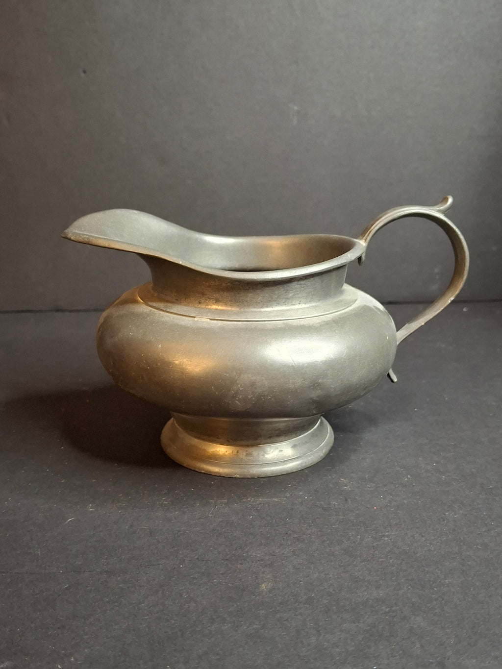 Antique German Pewter Creamer Pitcher – J.G. Höhler Frankfurt – Late 19th Century Serving Ware