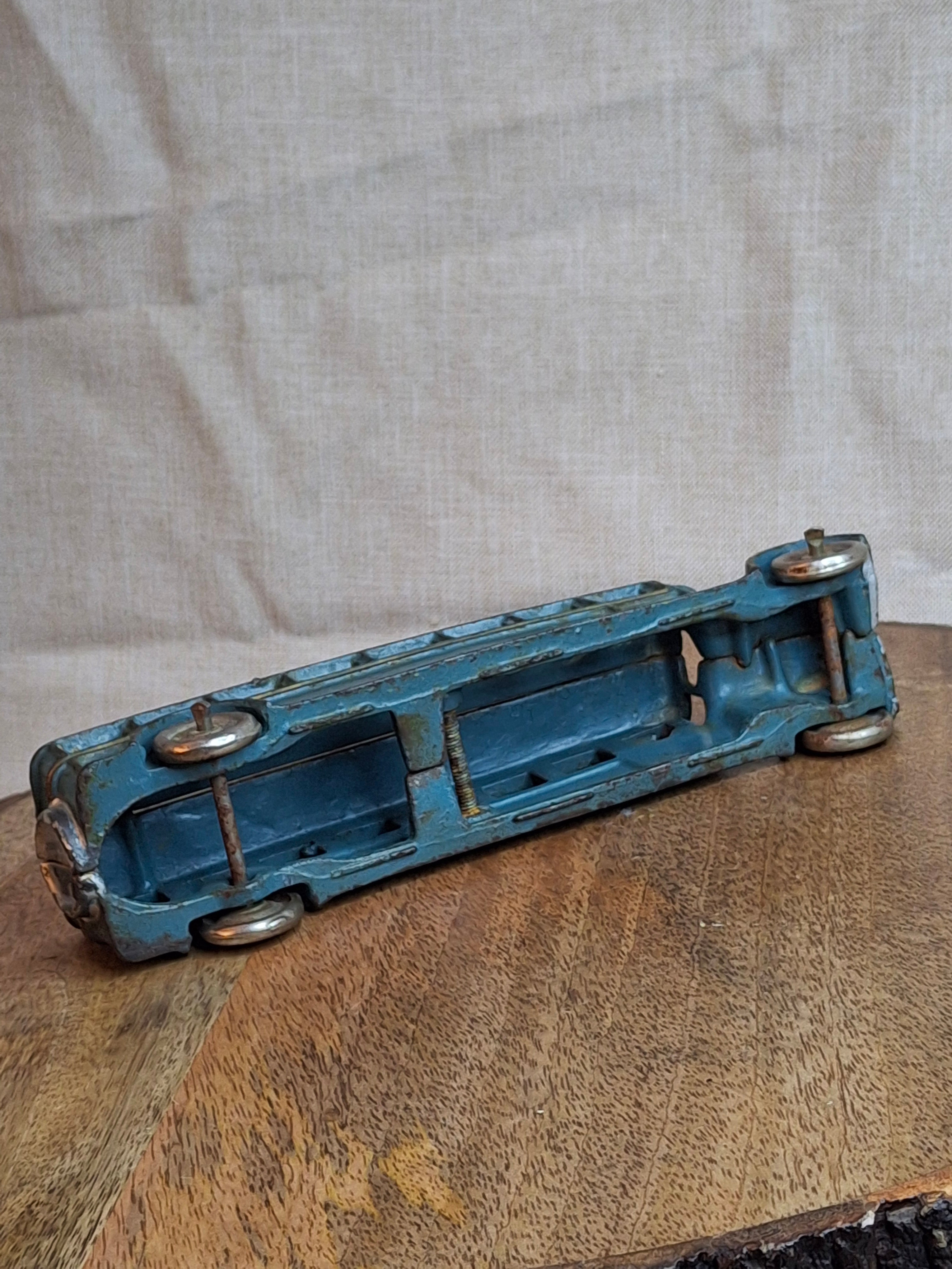 Antique 1920s A.C. Williams Cast Iron Bus – Original Paint Large 8" Toy