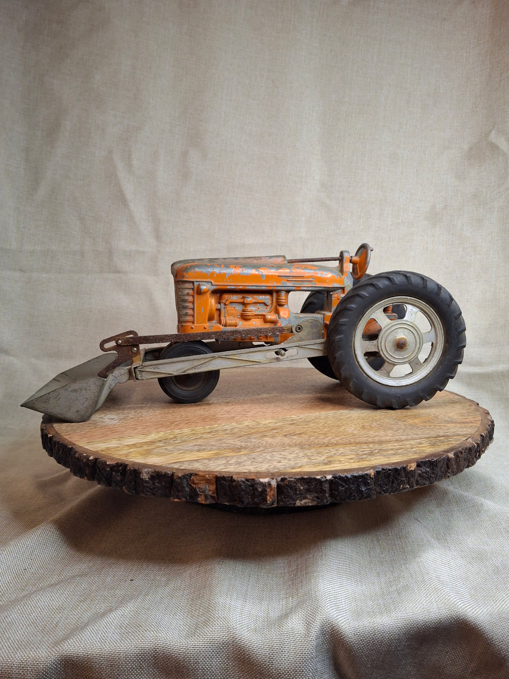 Vintage Hubley No. 500 Cast Iron Tractor Shovel Kiddie Toy Original Paint