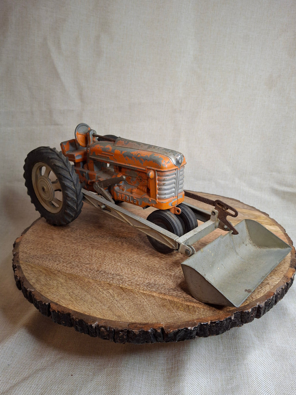 Vintage Hubley No. 500 Cast Iron Tractor Shovel Kiddie Toy Original Paint