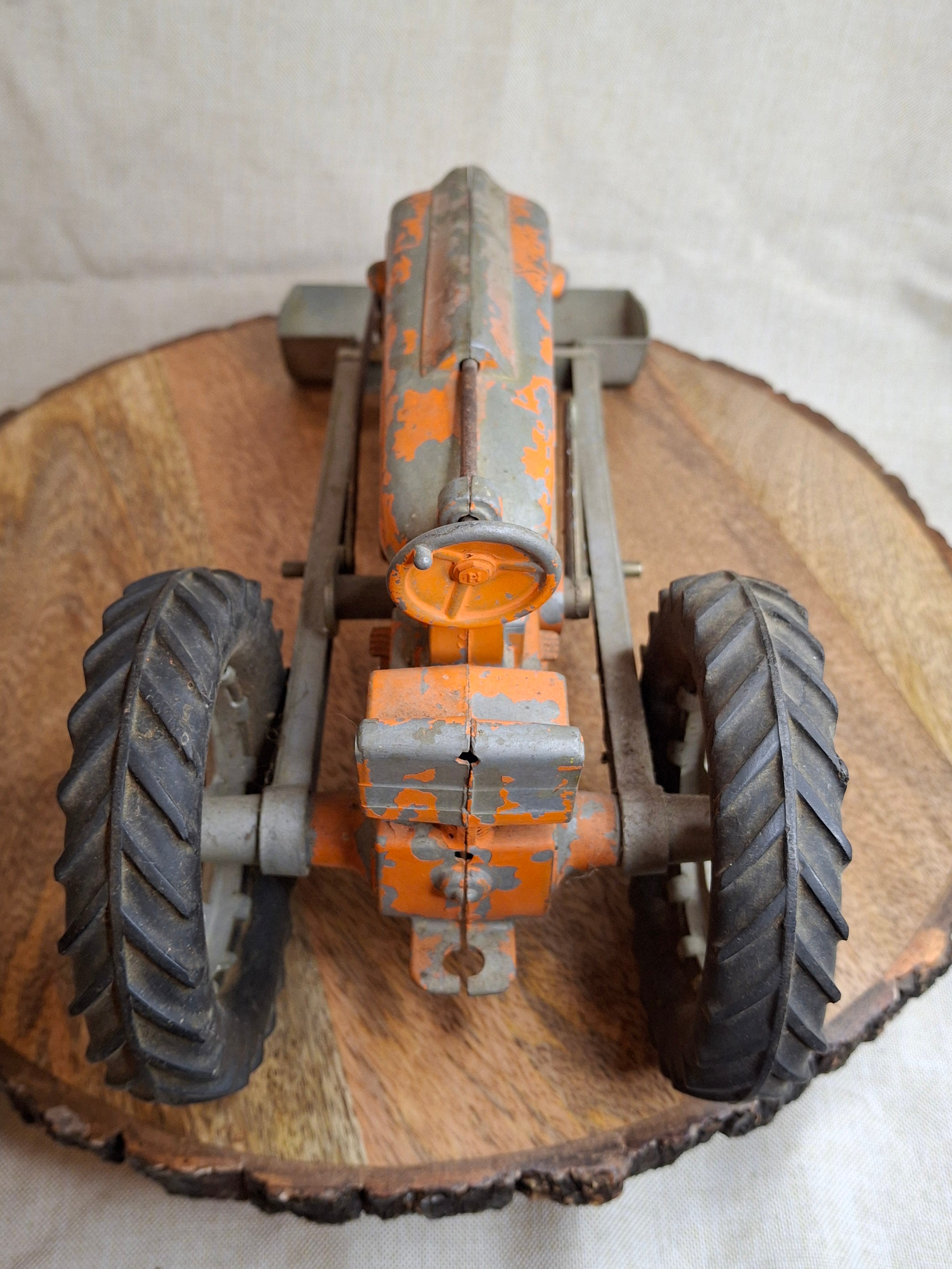 Vintage Hubley No. 500 Cast Iron Tractor Shovel Kiddie Toy Original Paint