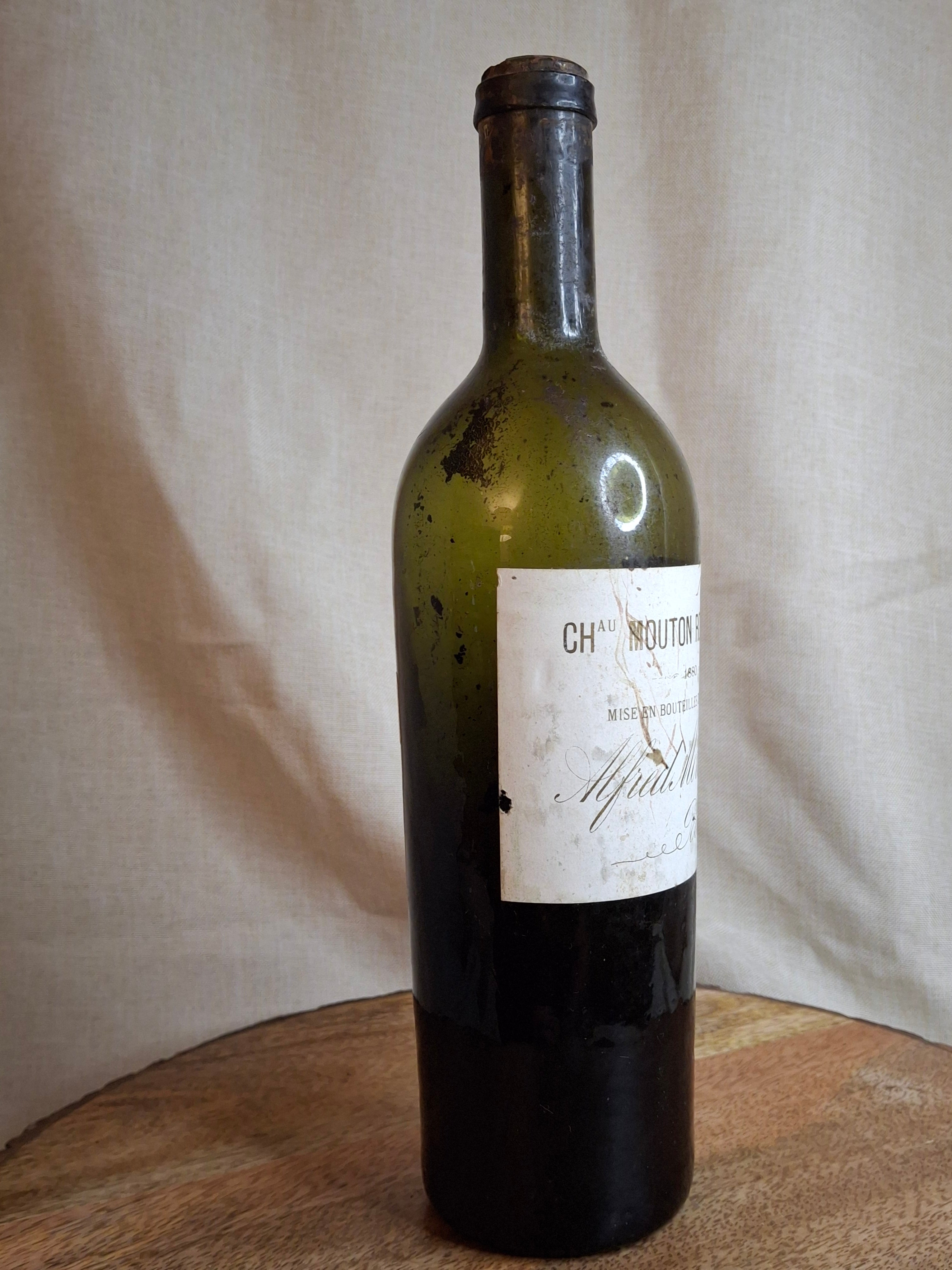 Vintage Decorative Château Mouton Rothschild 1880 Style Wine Bottle - Dark Olive Glass