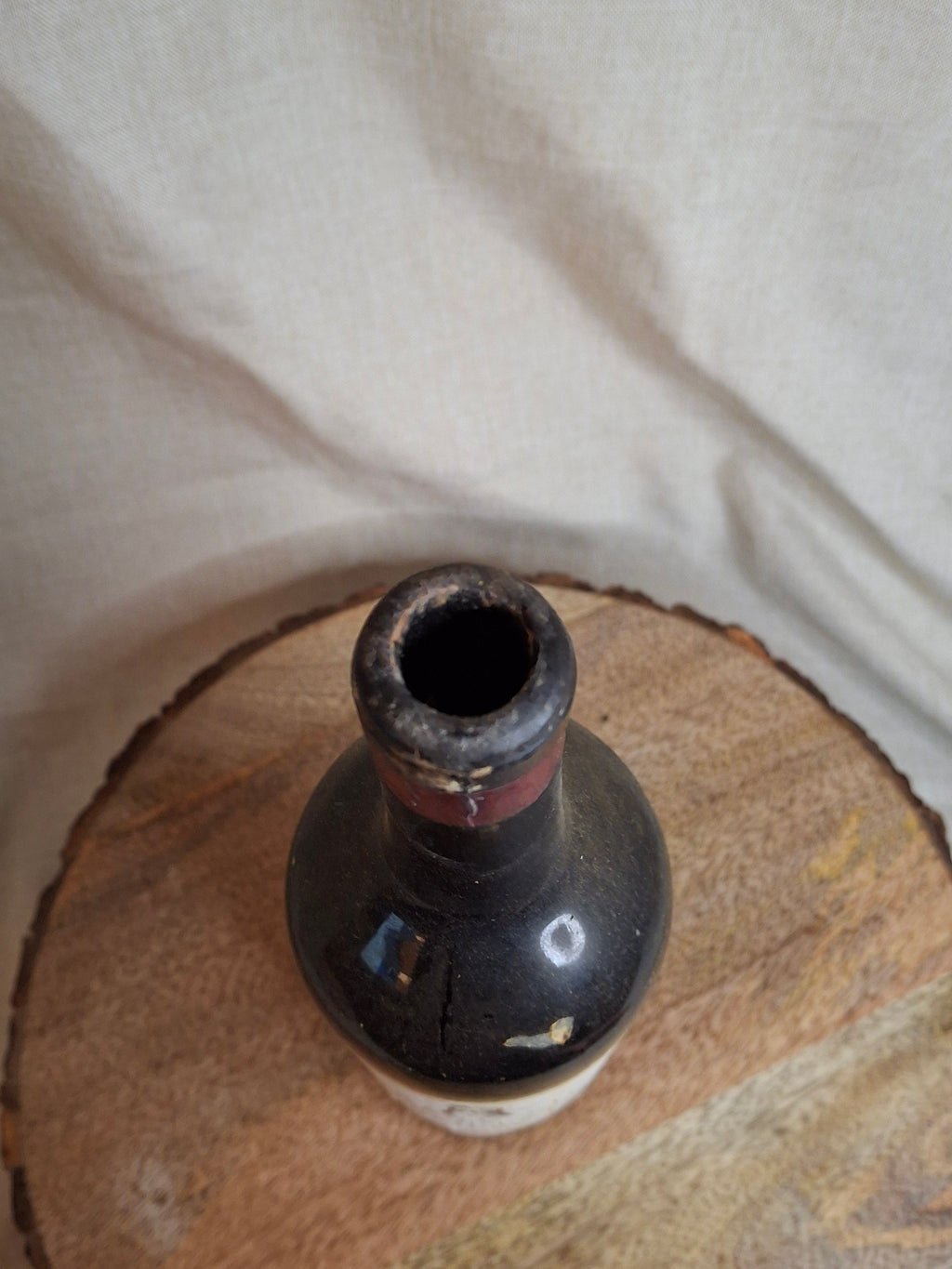 Antique 1916 Chateau Latour Empty Wine Bottle - Rare Heublein Auction Import Strip