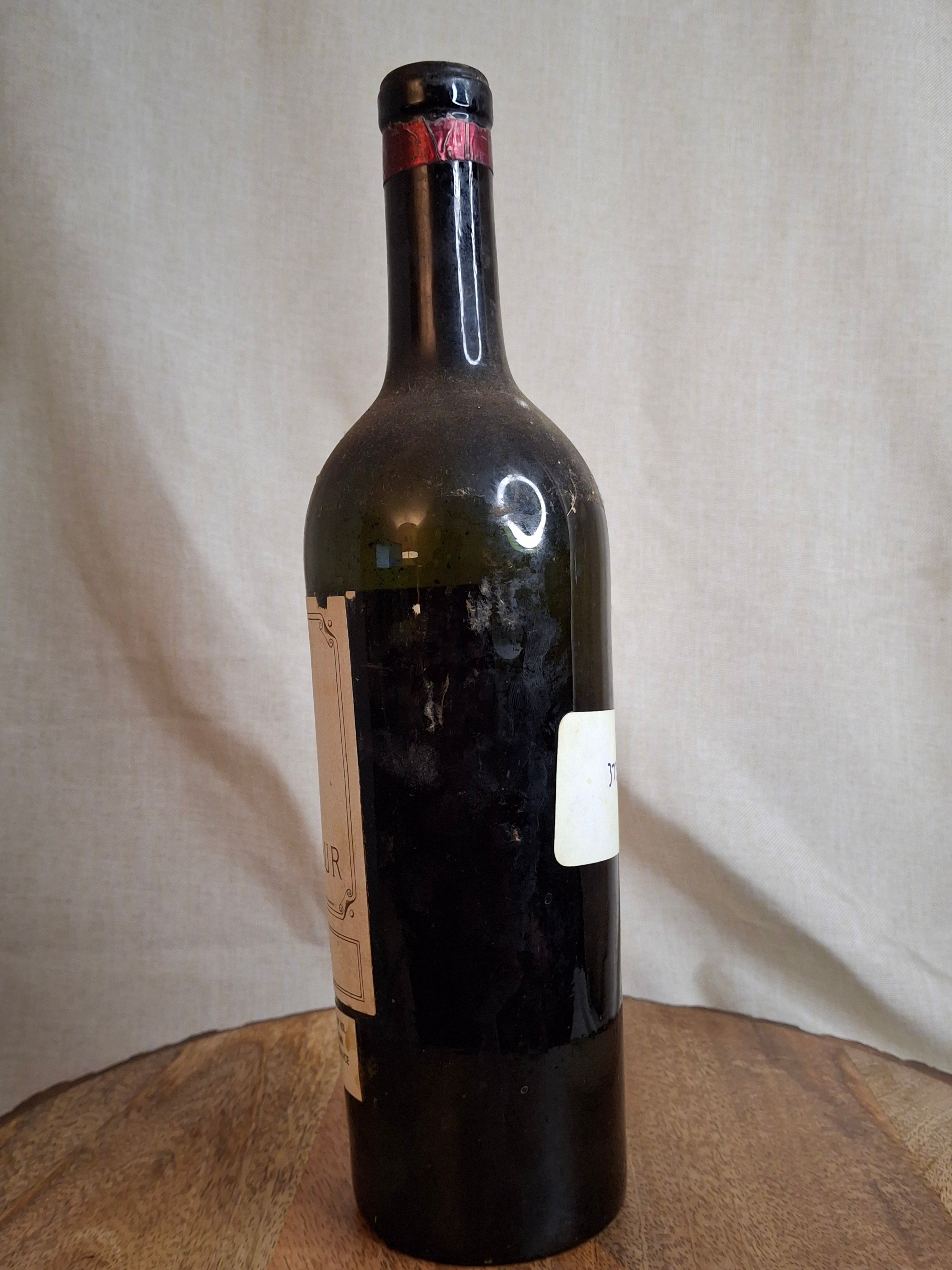 Antique 1916 Chateau Latour Empty Wine Bottle - Rare Heublein Auction Import Strip