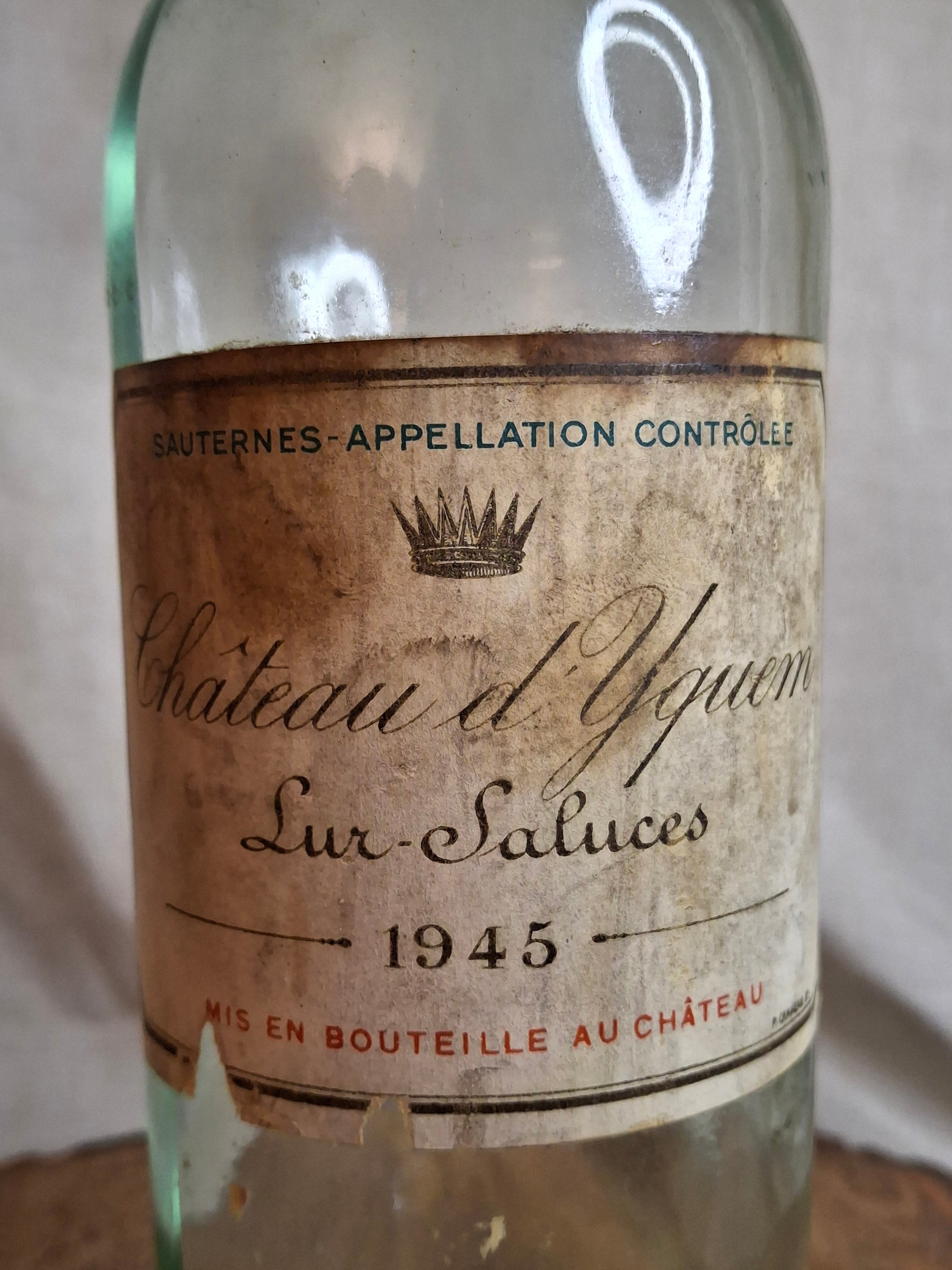 Vintage 1945 Chateau d'Yquem Lur-Saluces Sauternes Empty Wine Bottle Rare Display