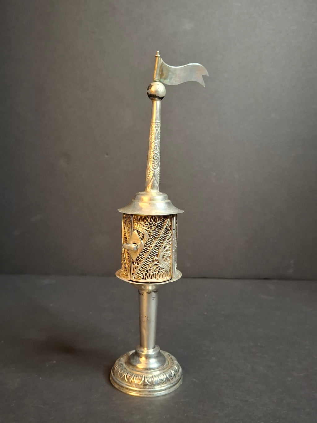 Antique 800 Silver Filigree Besamim Spice Tower Havdalah Judaica Tower Flag 86g
