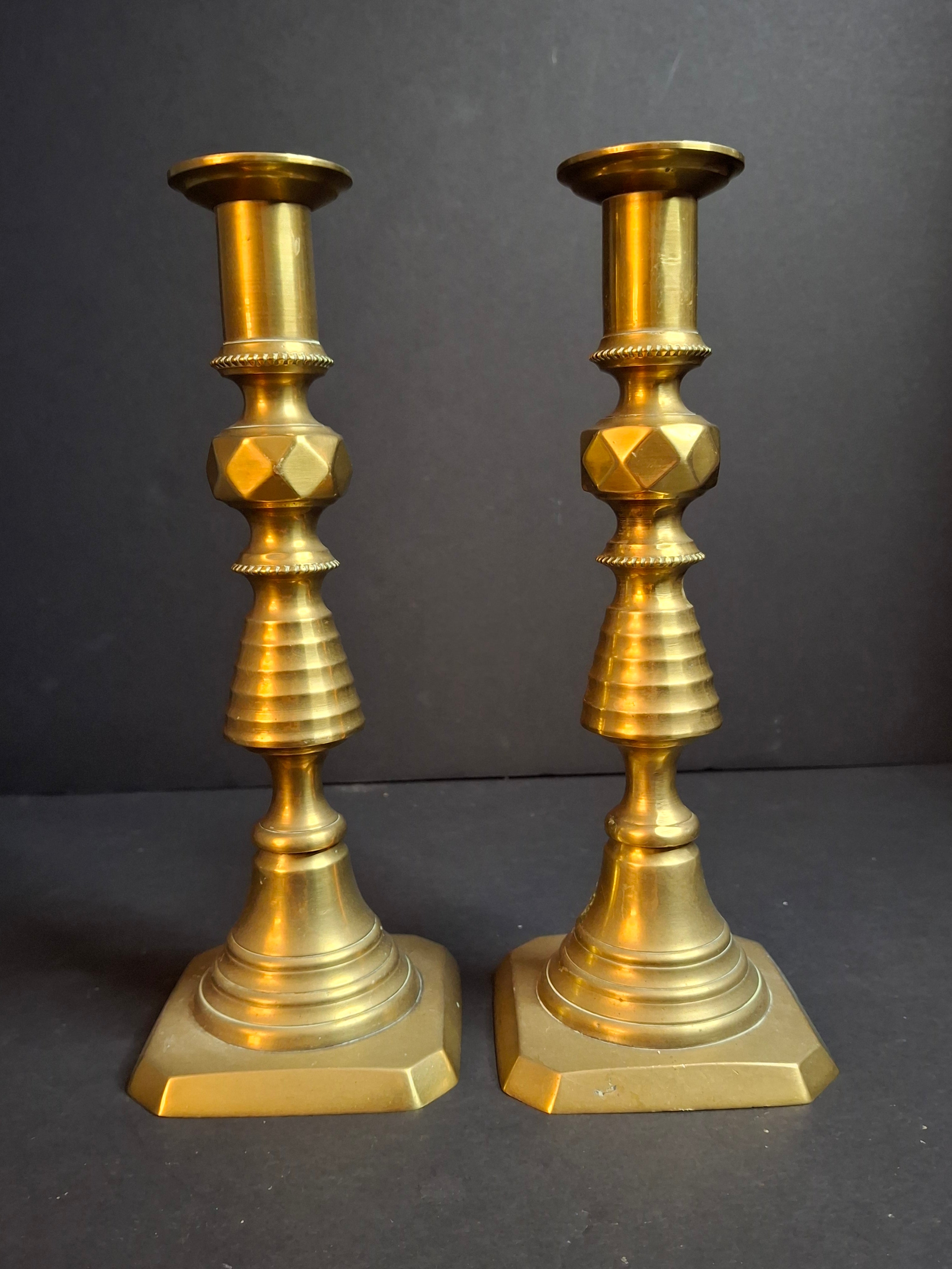 Antique Victorian Brass Candlesticks Pair Faceted Diamond Knop Octagonal Base 8.5"