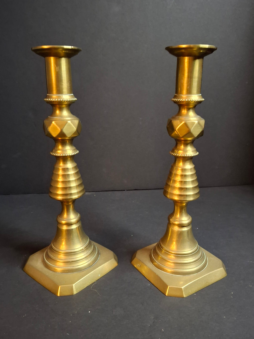 Antique Victorian Brass Candlesticks Pair Faceted Diamond Knop Octagonal Base 8.5"