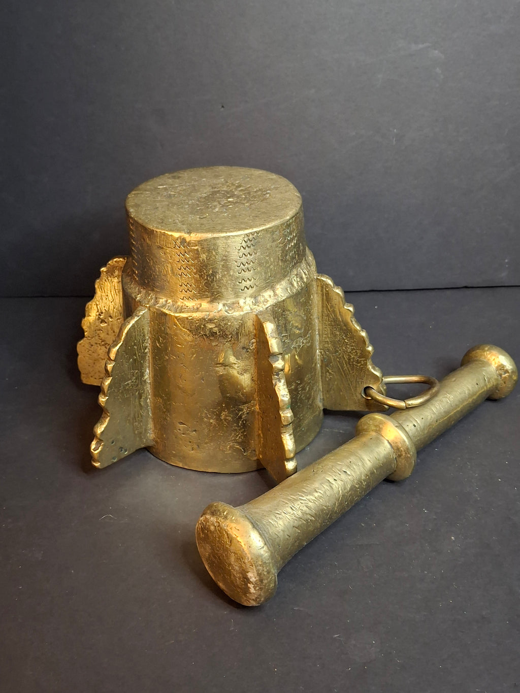 Museum Grade Antique 16th - 17th C. 18lb Bronze Mortar and Pestle Ribbed Fins Suspension Ring J Greenstein Provenance