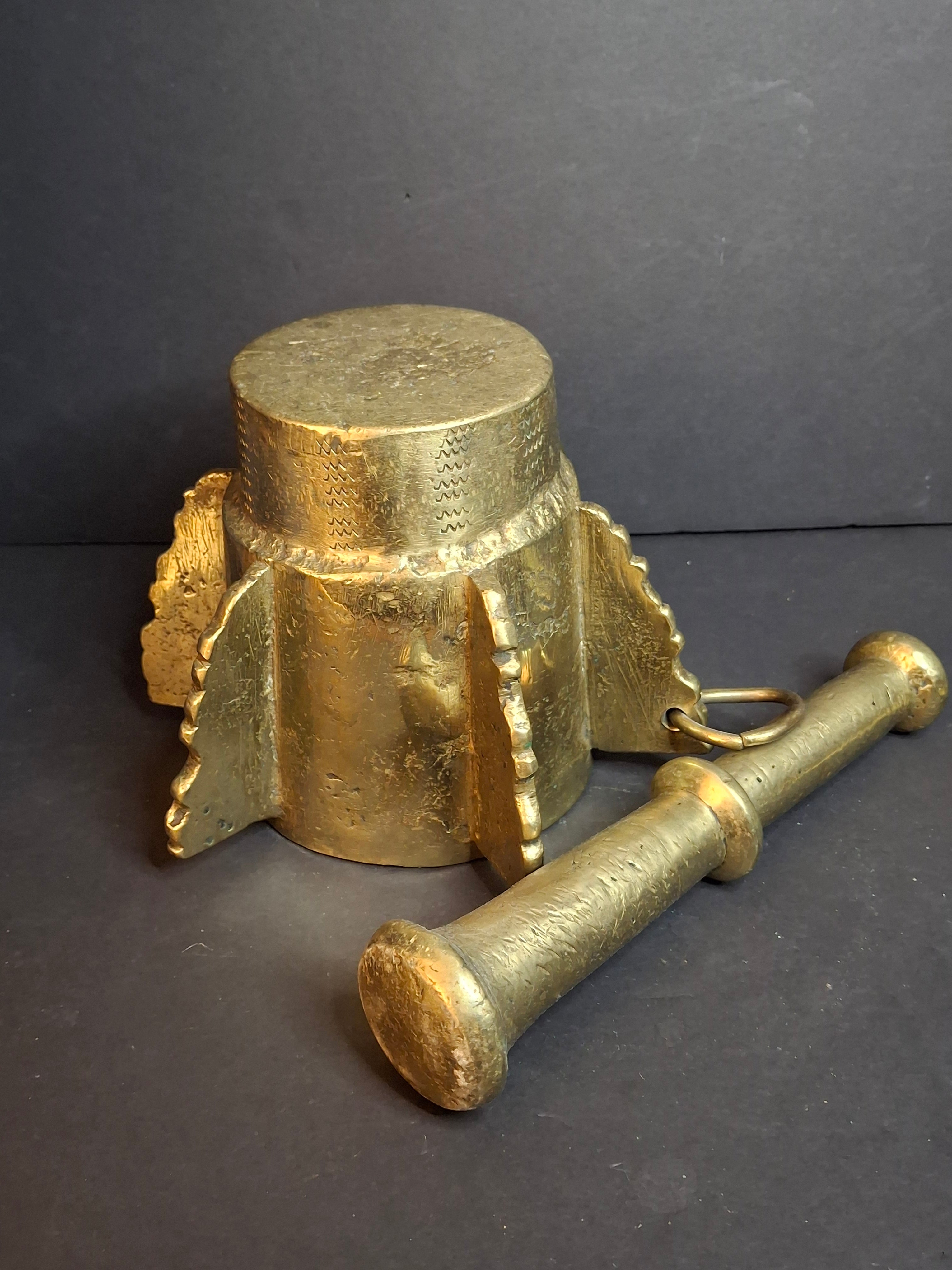 Museum Grade Antique 16th - 17th C. 18lb Bronze Mortar and Pestle Ribbed Fins Suspension Ring J Greenstein Provenance