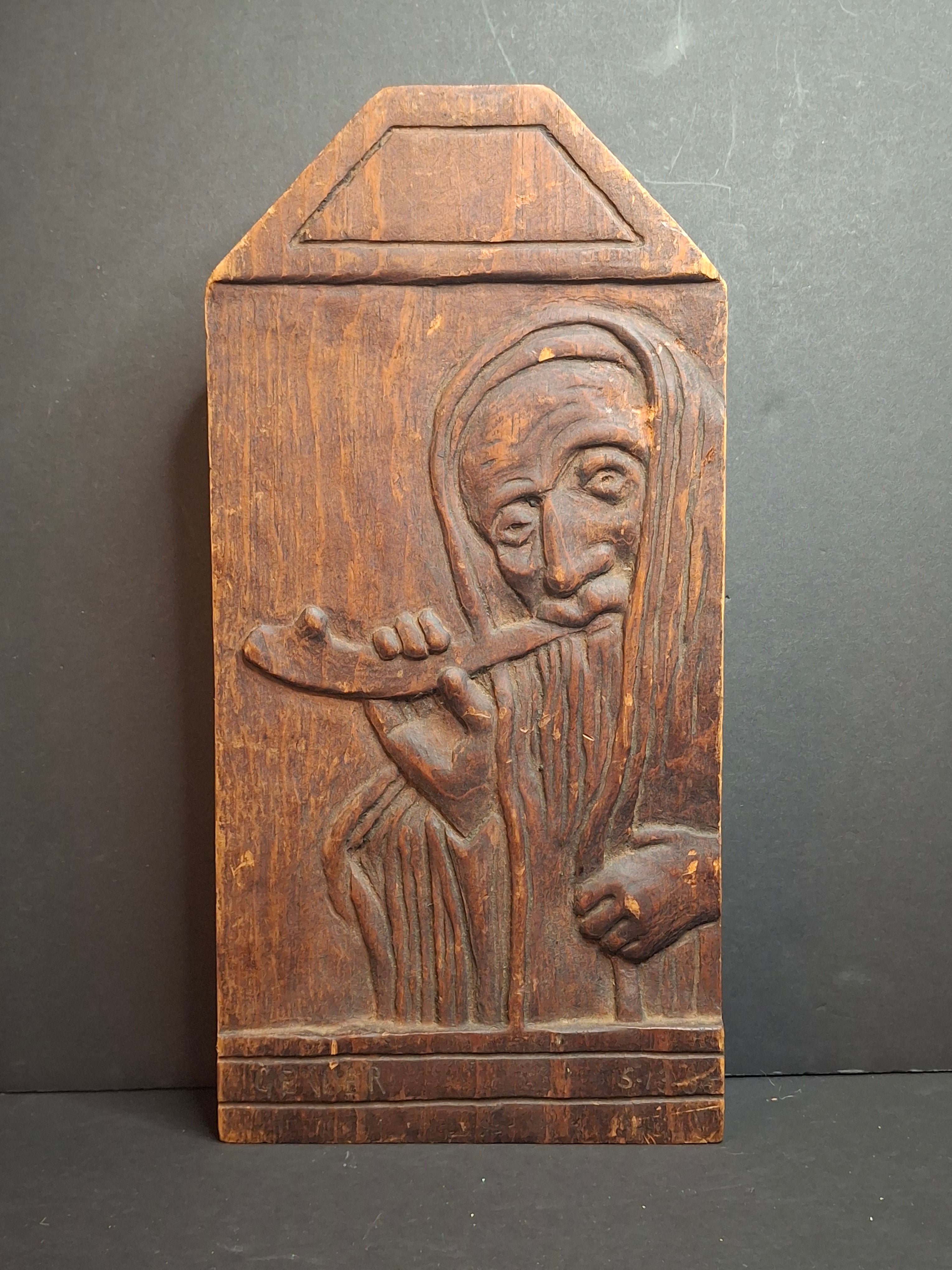 Vintage Hand Carved Wood Judaica Relief Plaque Rabbi Shofar Signed Gerber 1955