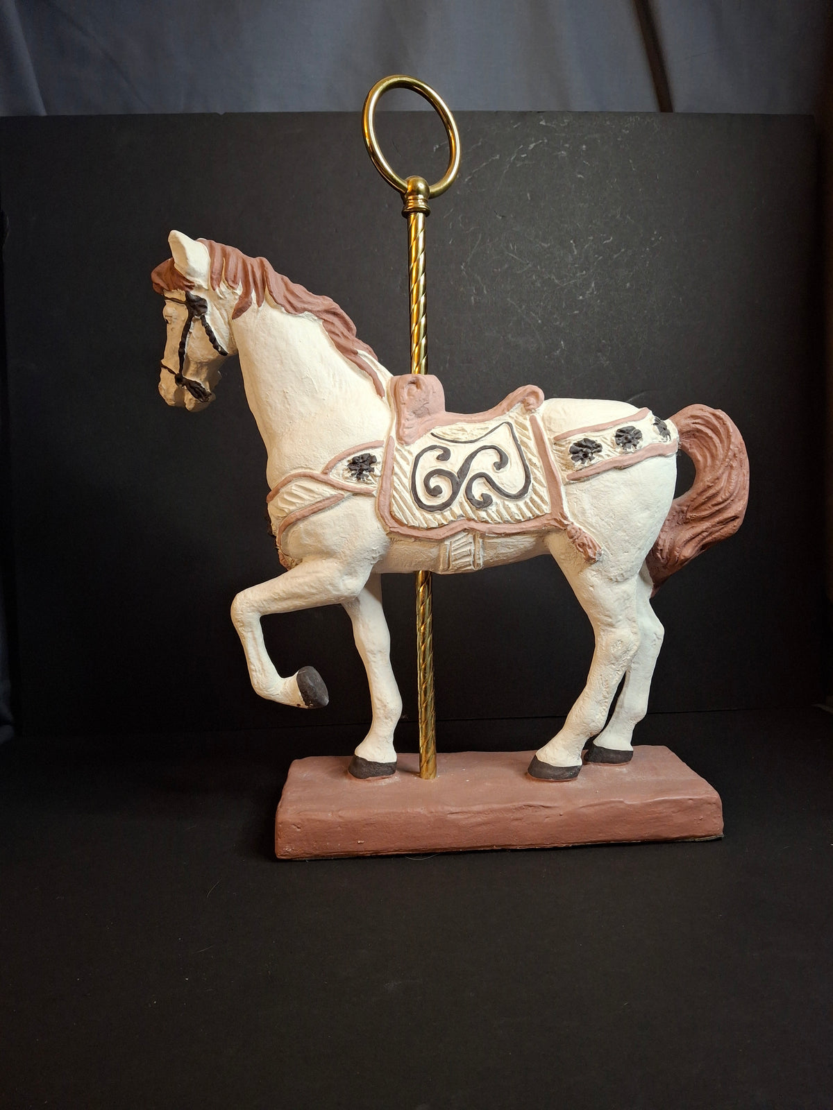 Vintage 1983 Austin Sculpture Carousel Horse Durastone Statue Brass Pole Ring Base 15"