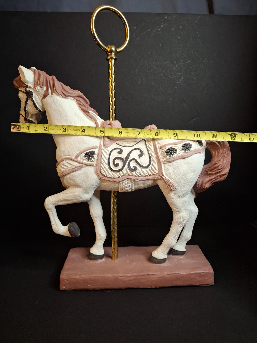 Vintage 1983 Austin Sculpture Carousel Horse Durastone Statue Brass Pole Ring Base 15"