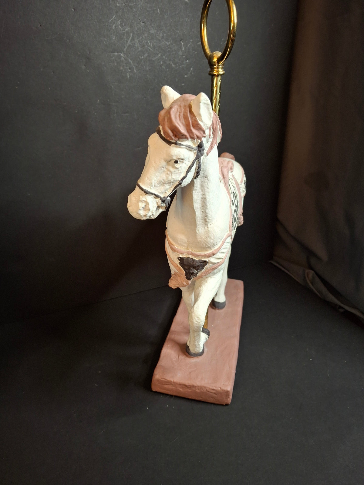 Vintage 1983 Austin Sculpture Carousel Horse Durastone Statue Brass Pole Ring Base 15"