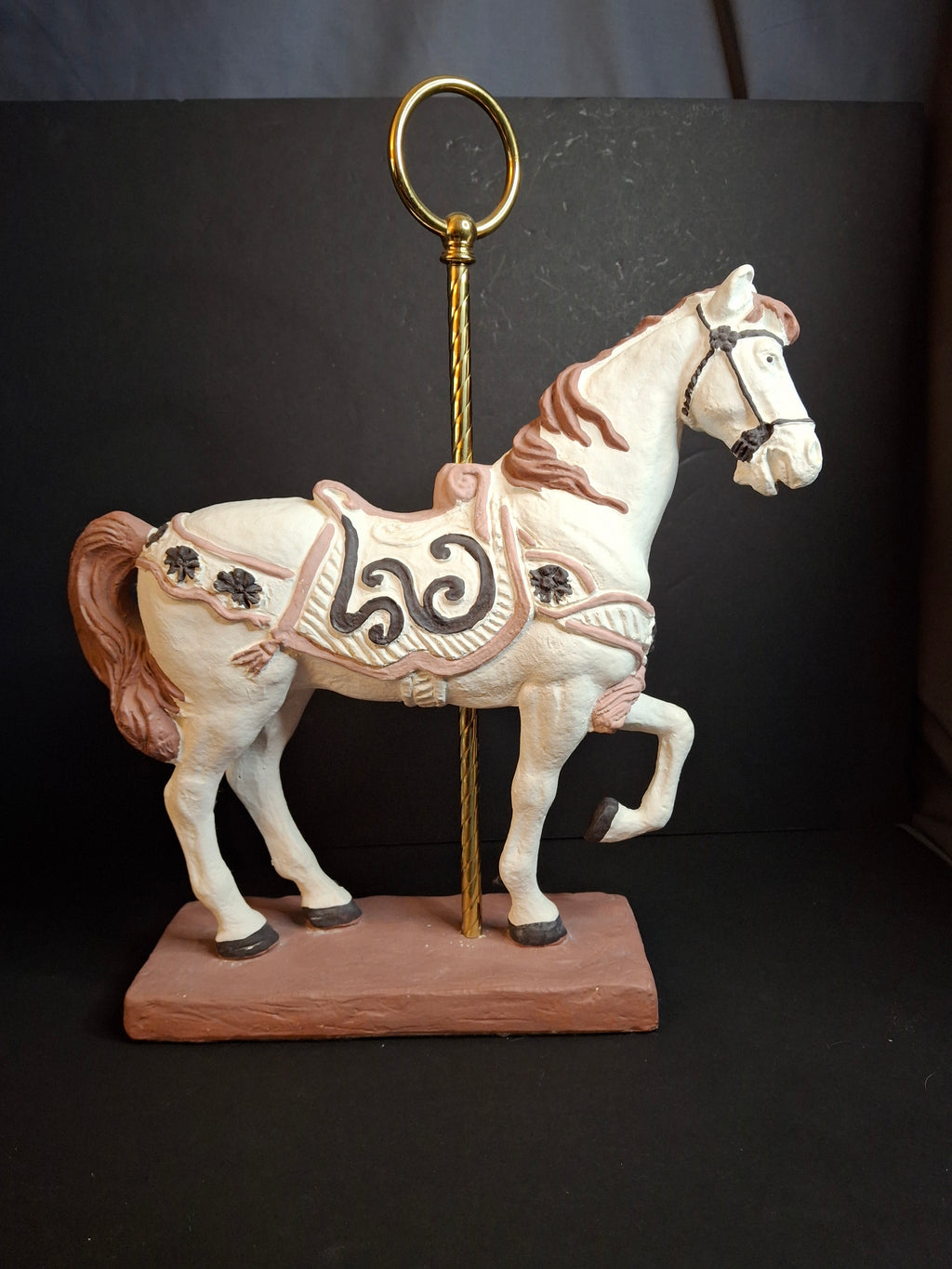 Vintage 1983 Austin Sculpture Carousel Horse Durastone Statue Brass Pole Ring Base 15"