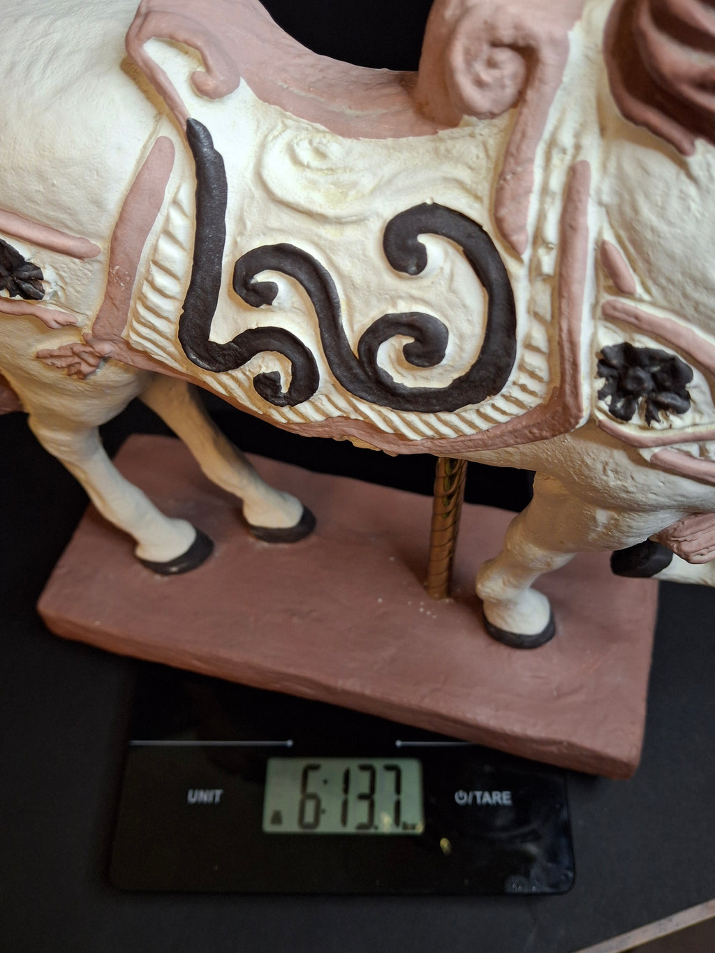Vintage 1983 Austin Sculpture Carousel Horse Durastone Statue Brass Pole Ring Base 15"