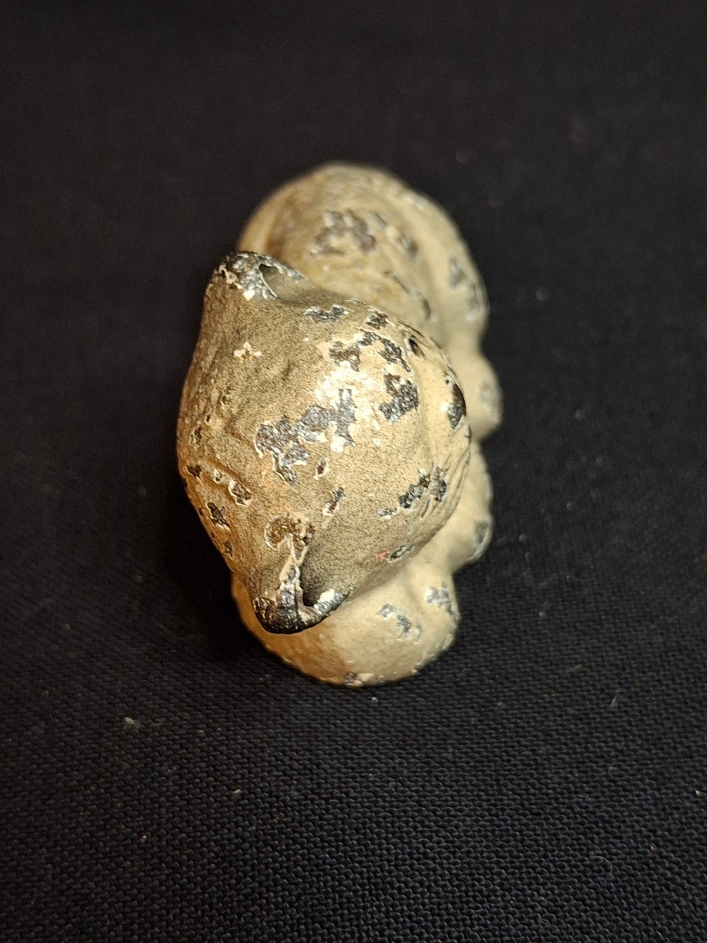 Antique Wilton Products Cast Iron Sleeping Cat Paperweight Original Paint 1920s Kitten