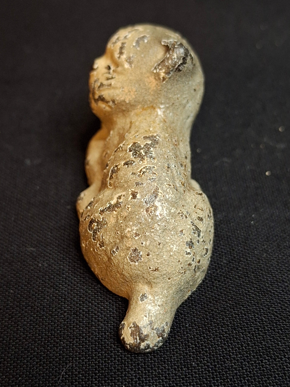 Antique Wilton Products Cast Iron Sleeping Cat Paperweight Original Paint 1920s Kitten