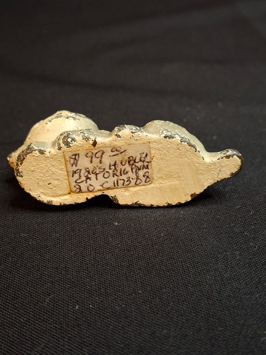 Antique Wilton Products Cast Iron Sleeping Cat Paperweight Original Paint 1920s Kitten