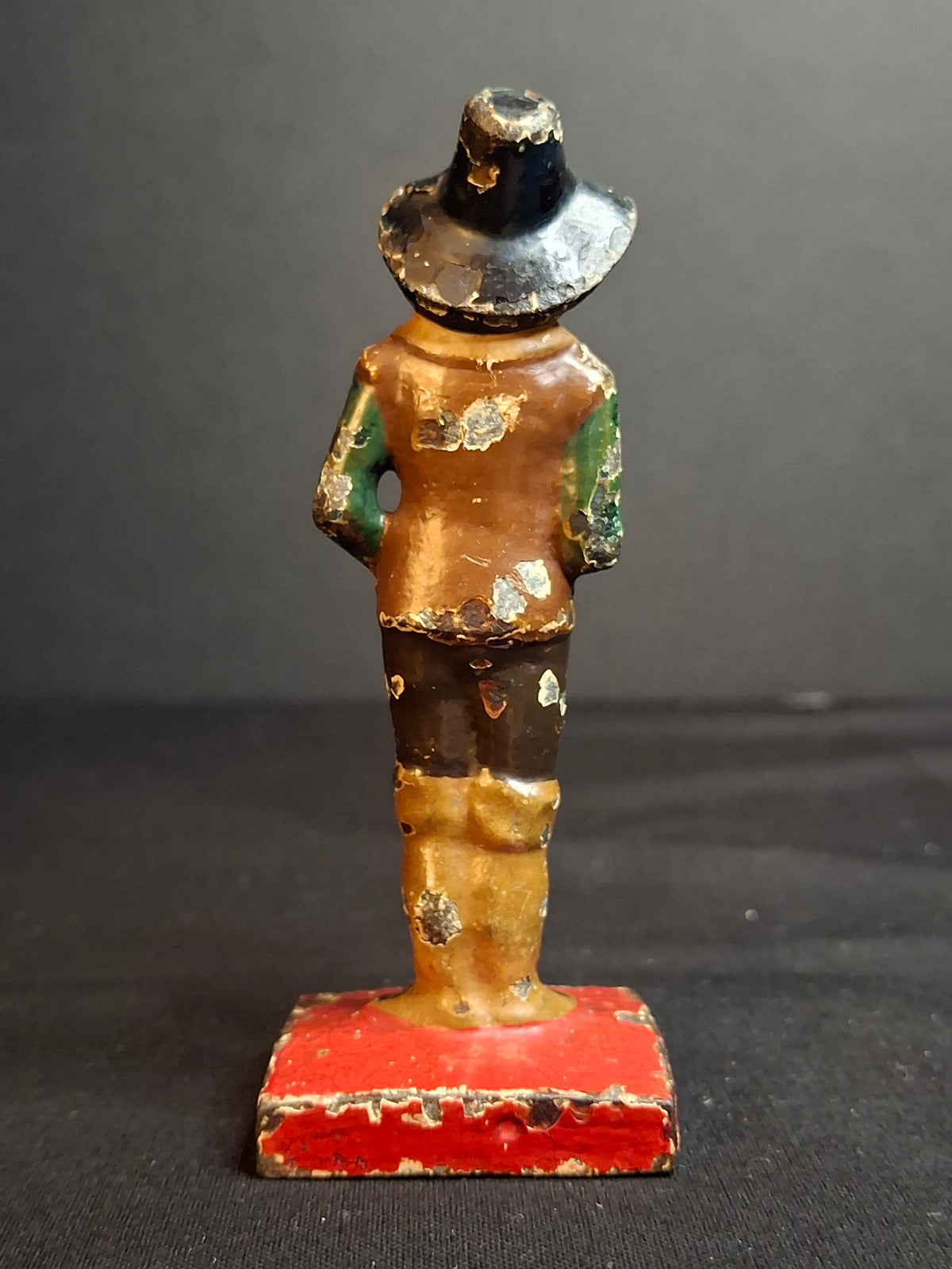 Antique Hubley Cast Iron Pilgrim Paperweight Figurine Original Paint 1920s