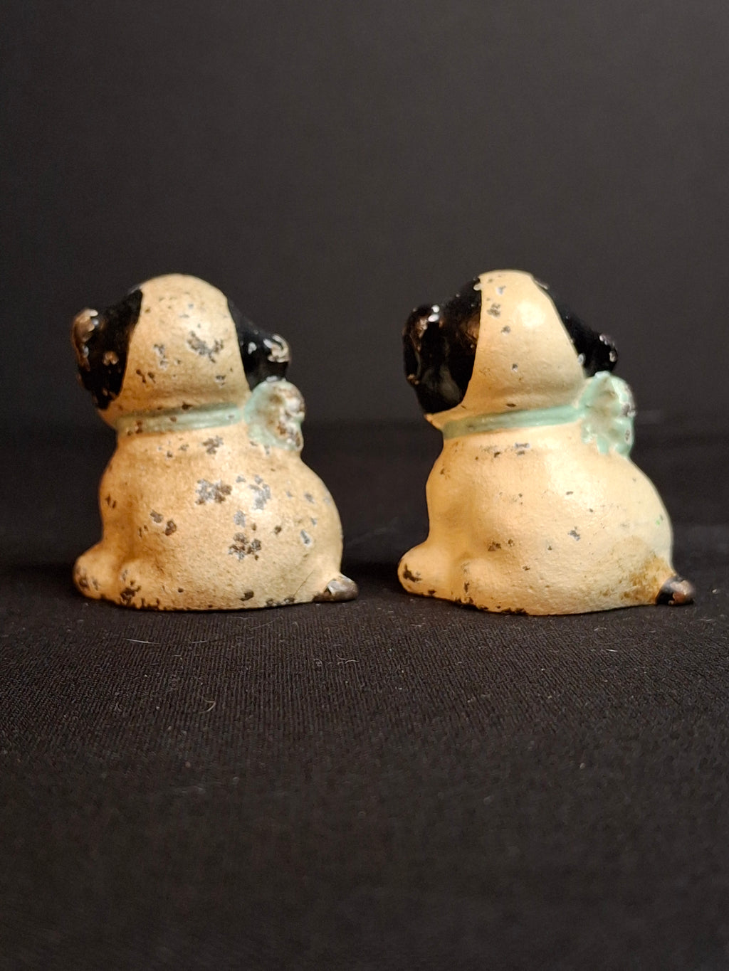 Pair Antique Hubley Cast Iron Puppo Dog Figurine Paperweights Bee on Hip Grace Drayton
