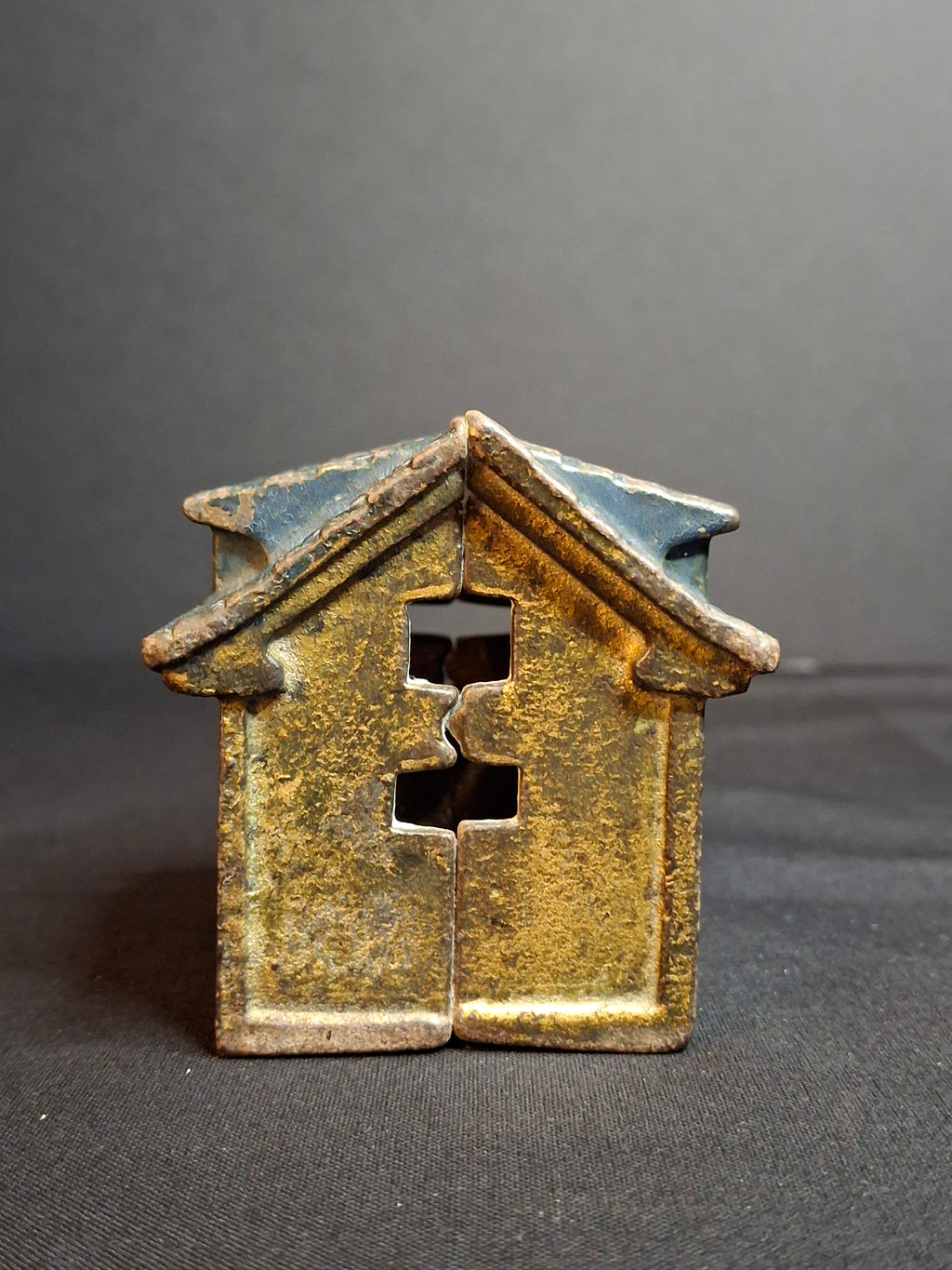 Antique Cast Iron Cottage Building Coin Still Bank Dormer Roof C. 1910-1920s