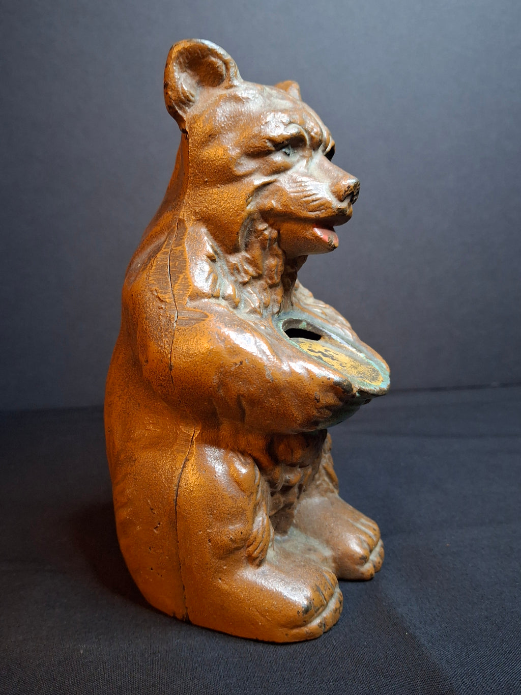 Antique Hubley Cast Iron Bear Honey Pot Still Bank Exceptional Original Paint 1930s