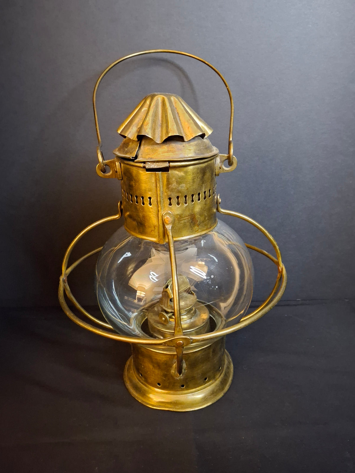 Antique Brass Onion Globe Ship Marine Lantern Sherwoods Burner c. 1870s Matthew J King Provenance