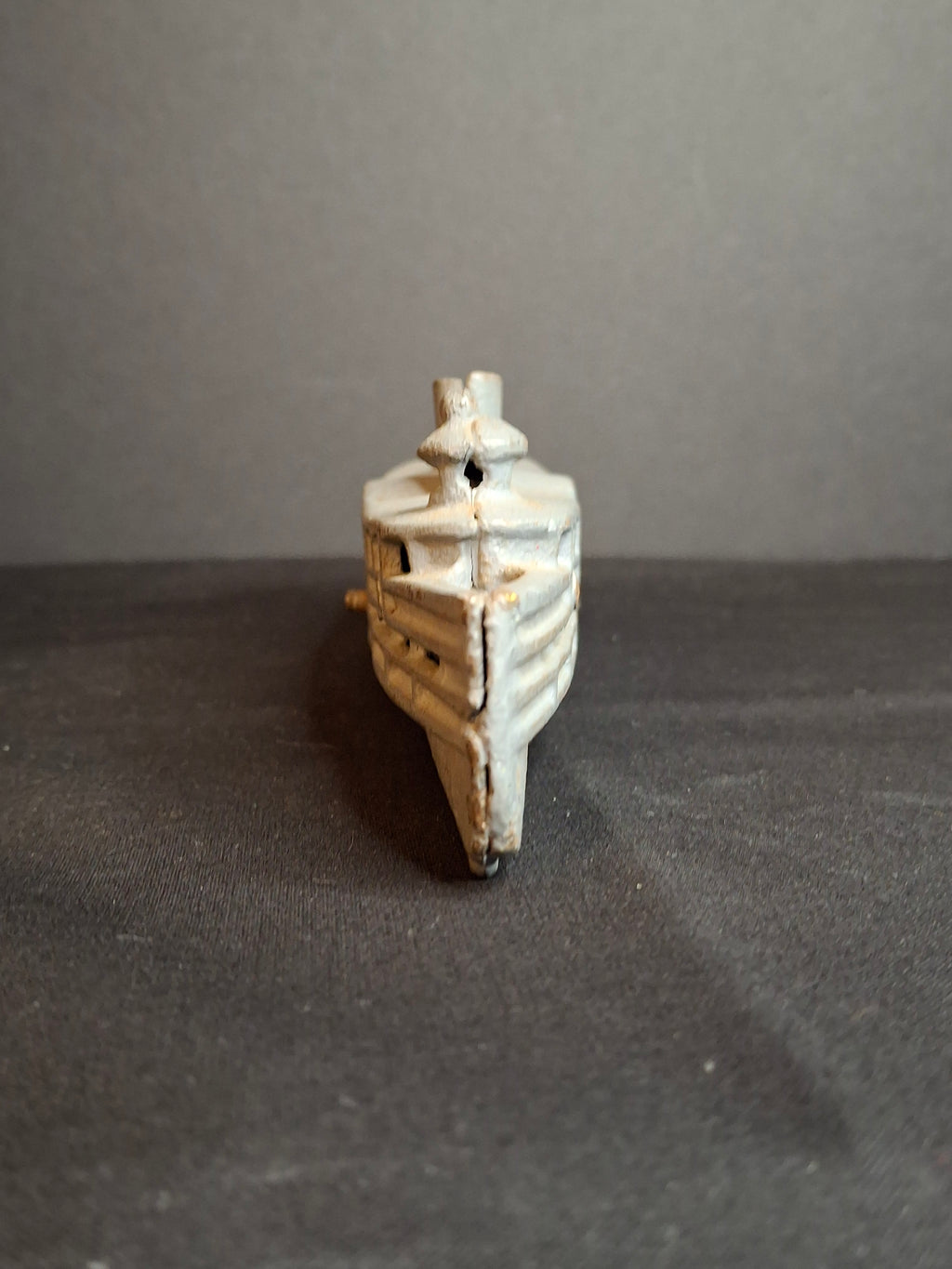 Antique Cast Iron Paddle Wheel Steamboat Toy A.C. Williams / Kenton c.1920 7.75"