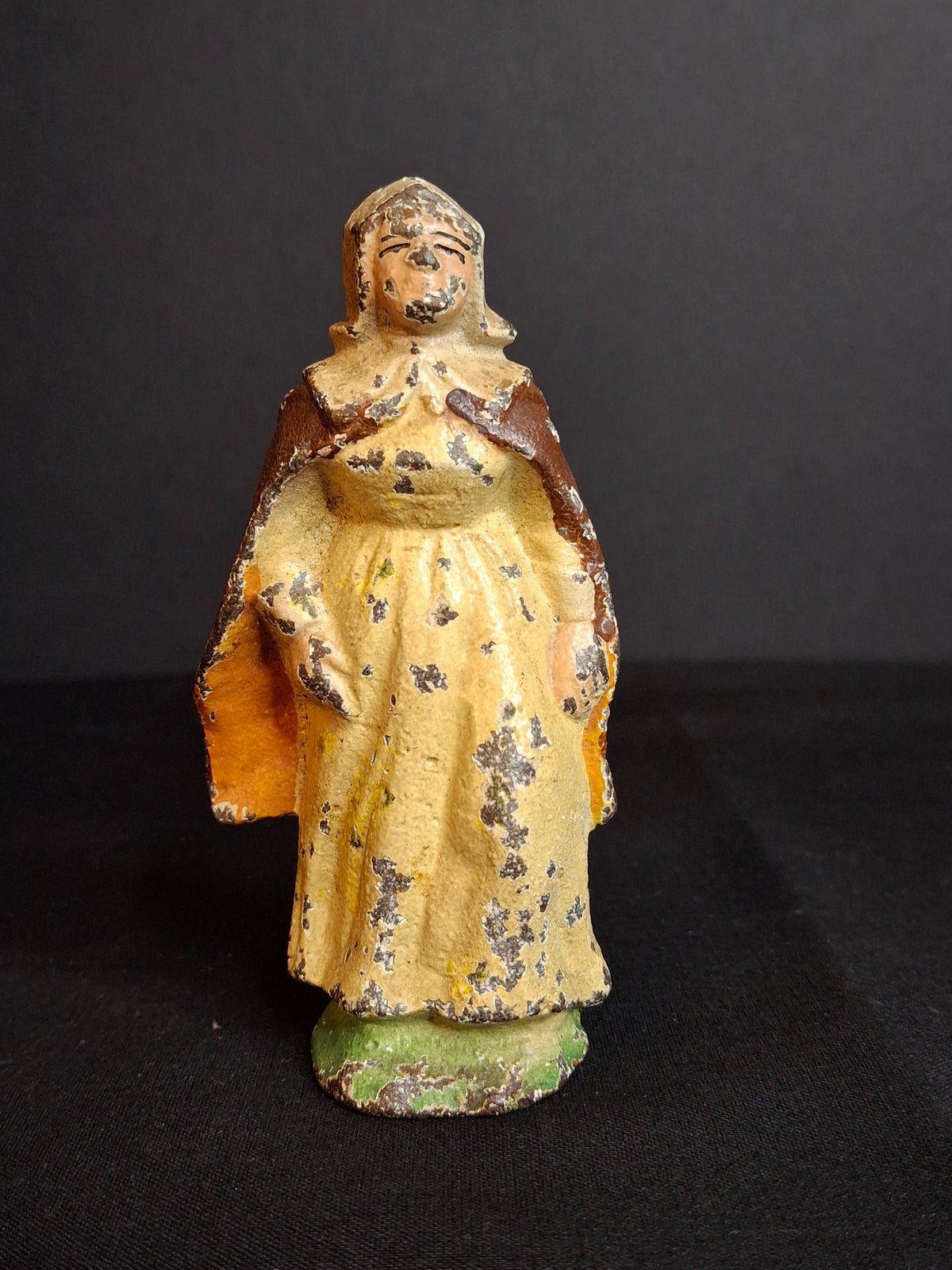 Antique Cast Iron Pilgrim Puritan Woman Figurine Paperweight Attrib Hubley Colonial Lady Thanksgiving