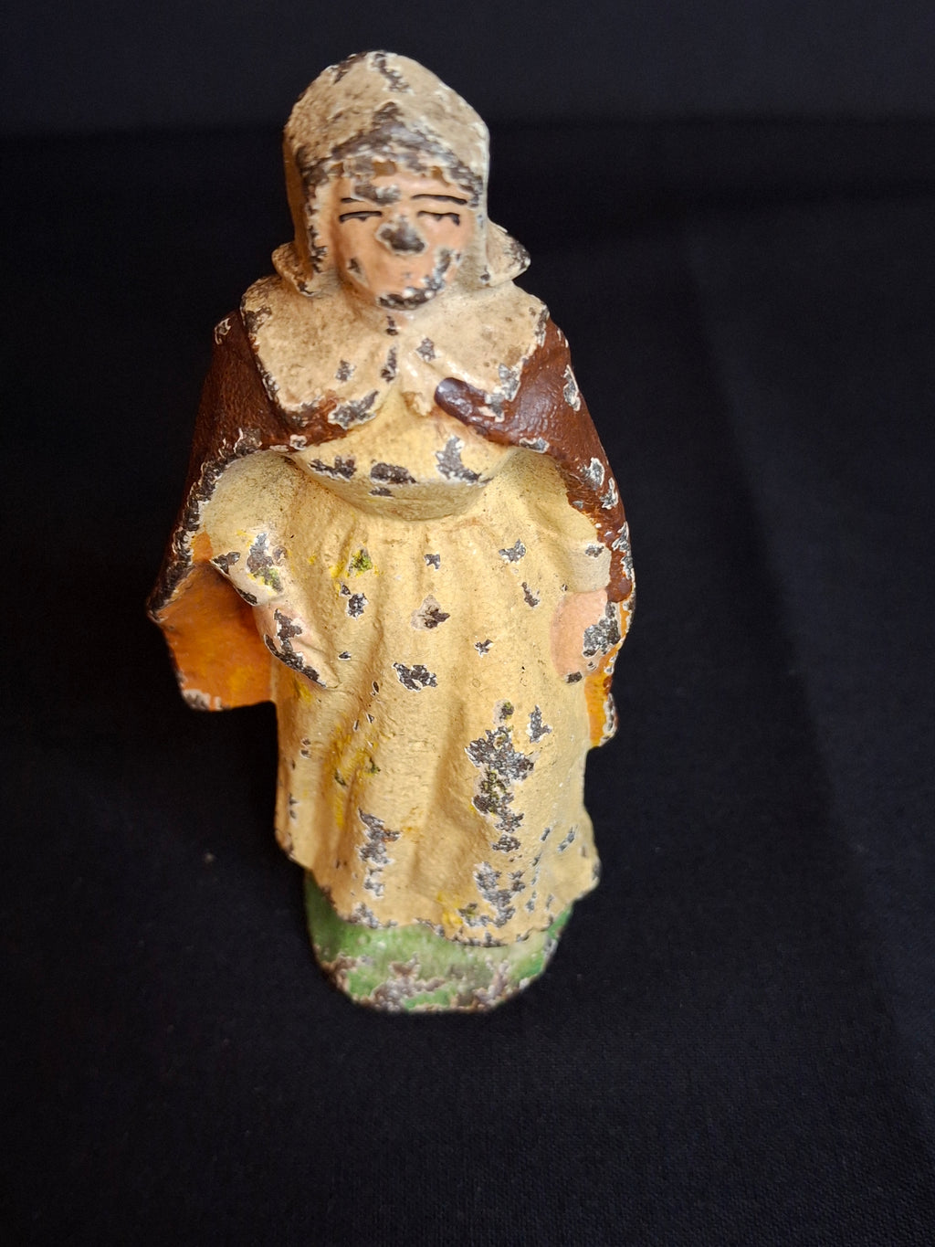 Antique Cast Iron Pilgrim Puritan Woman Figurine Paperweight Attrib Hubley Colonial Lady Thanksgiving