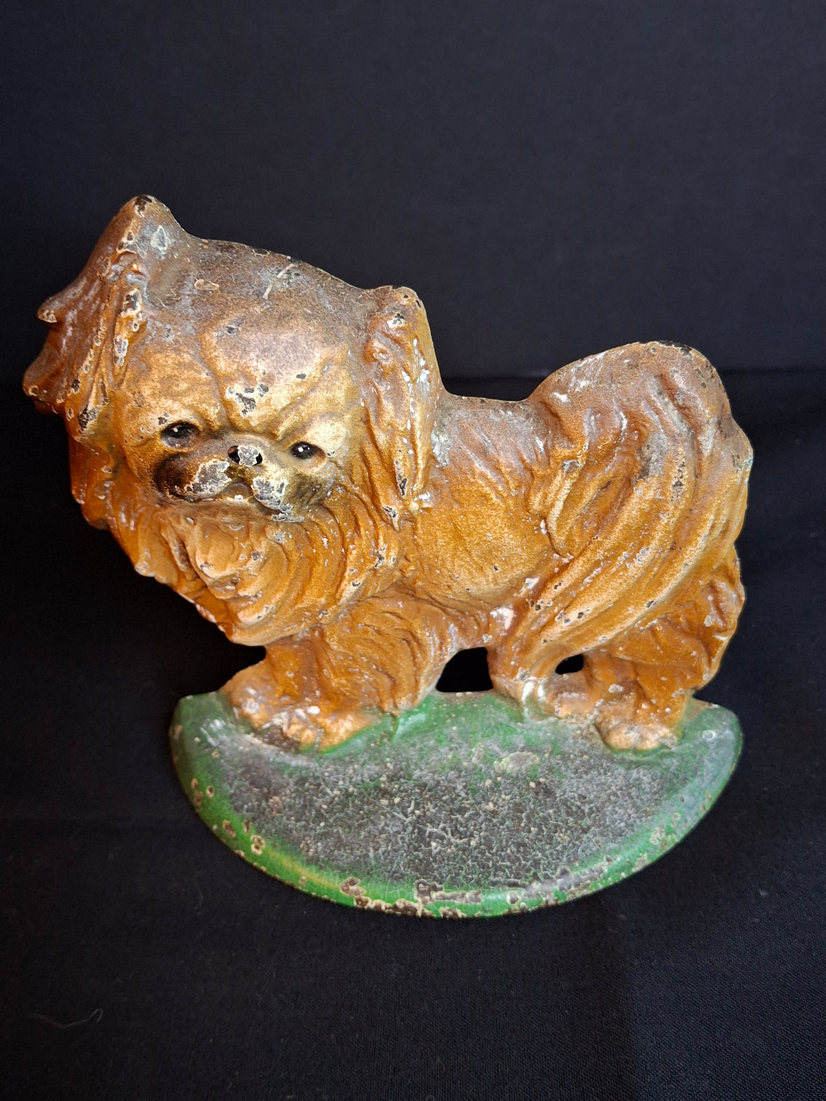 Antique Hubley #353 Cast Iron Pekingese Dog Paperweight Figurine / Single Bookend (c. 1920s)