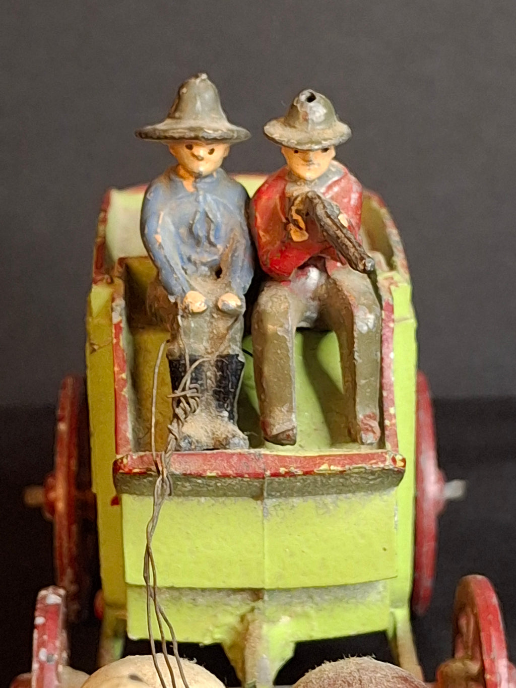Vintage Johillco Lead Wild West Stagecoach Toy 2 Horses Driver Armed Guard England