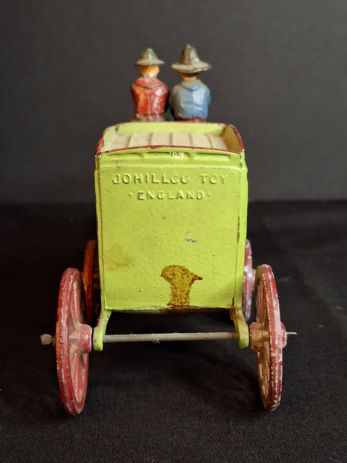 Vintage Johillco Lead Wild West Stagecoach Toy 2 Horses Driver Armed Guard England
