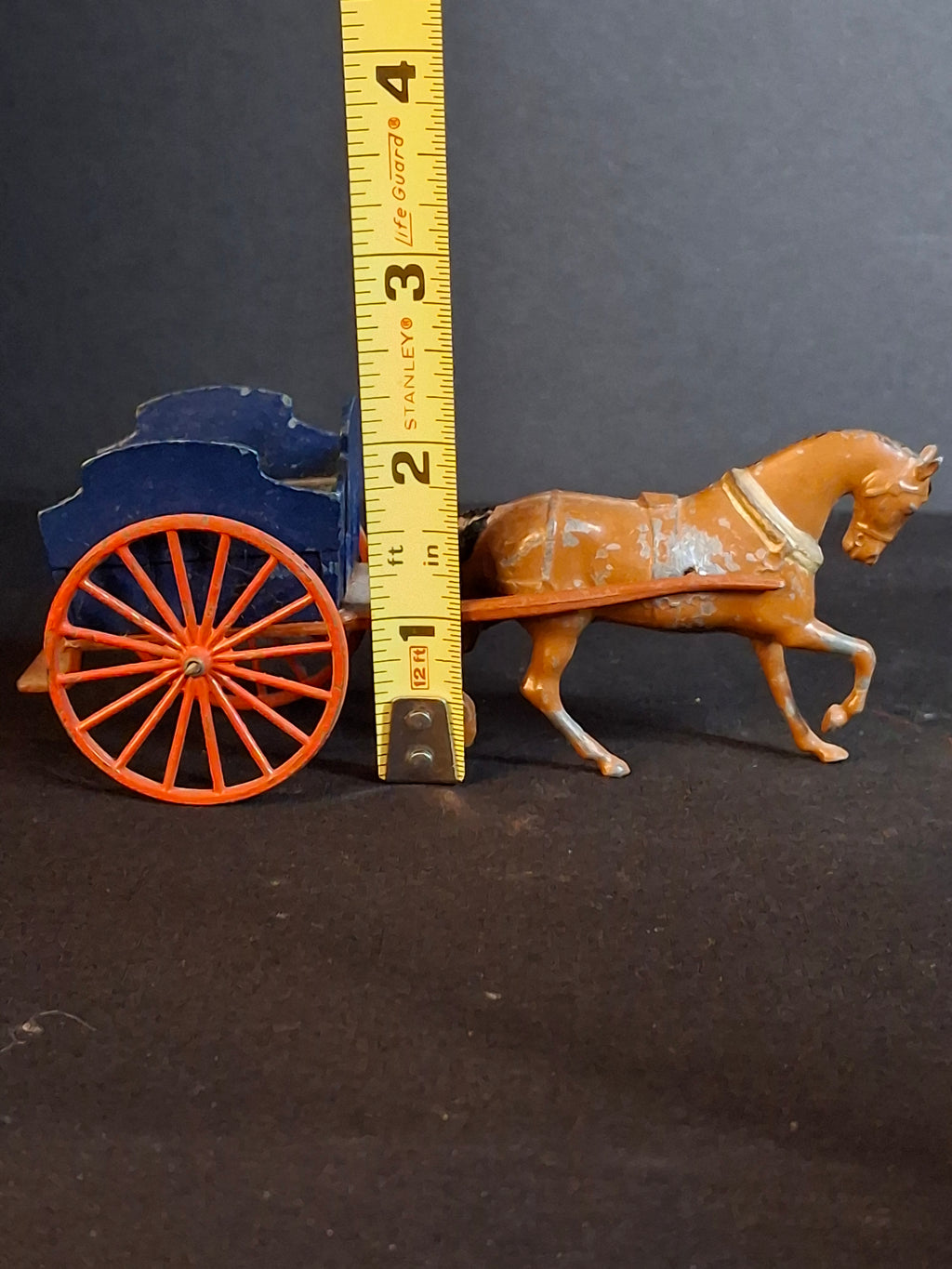 Vintage Britains Hollow Cast Lead Horse Drawn Blue Tip Cart Wagon Made In England